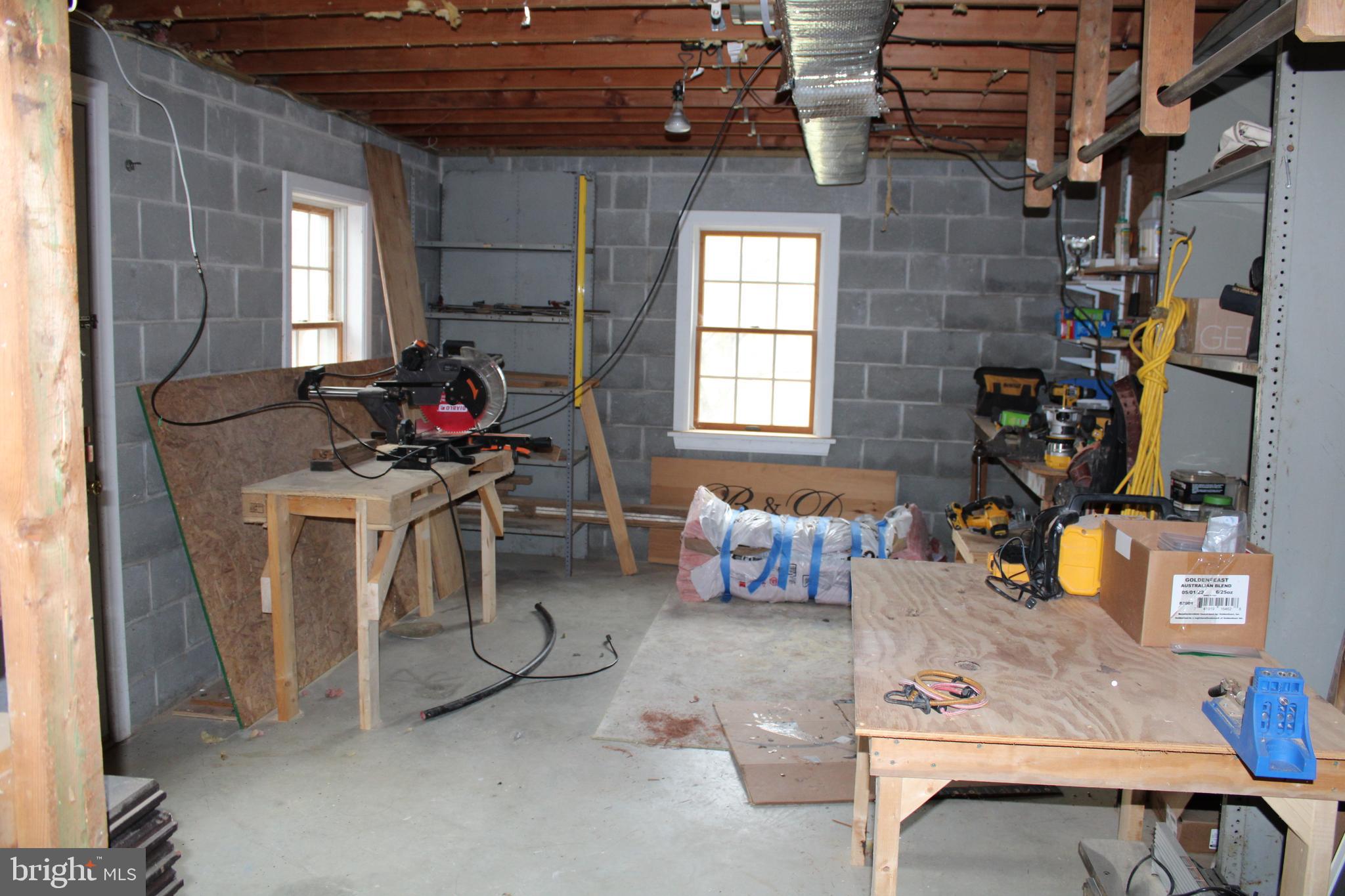 LANCASTER - Residential Lease