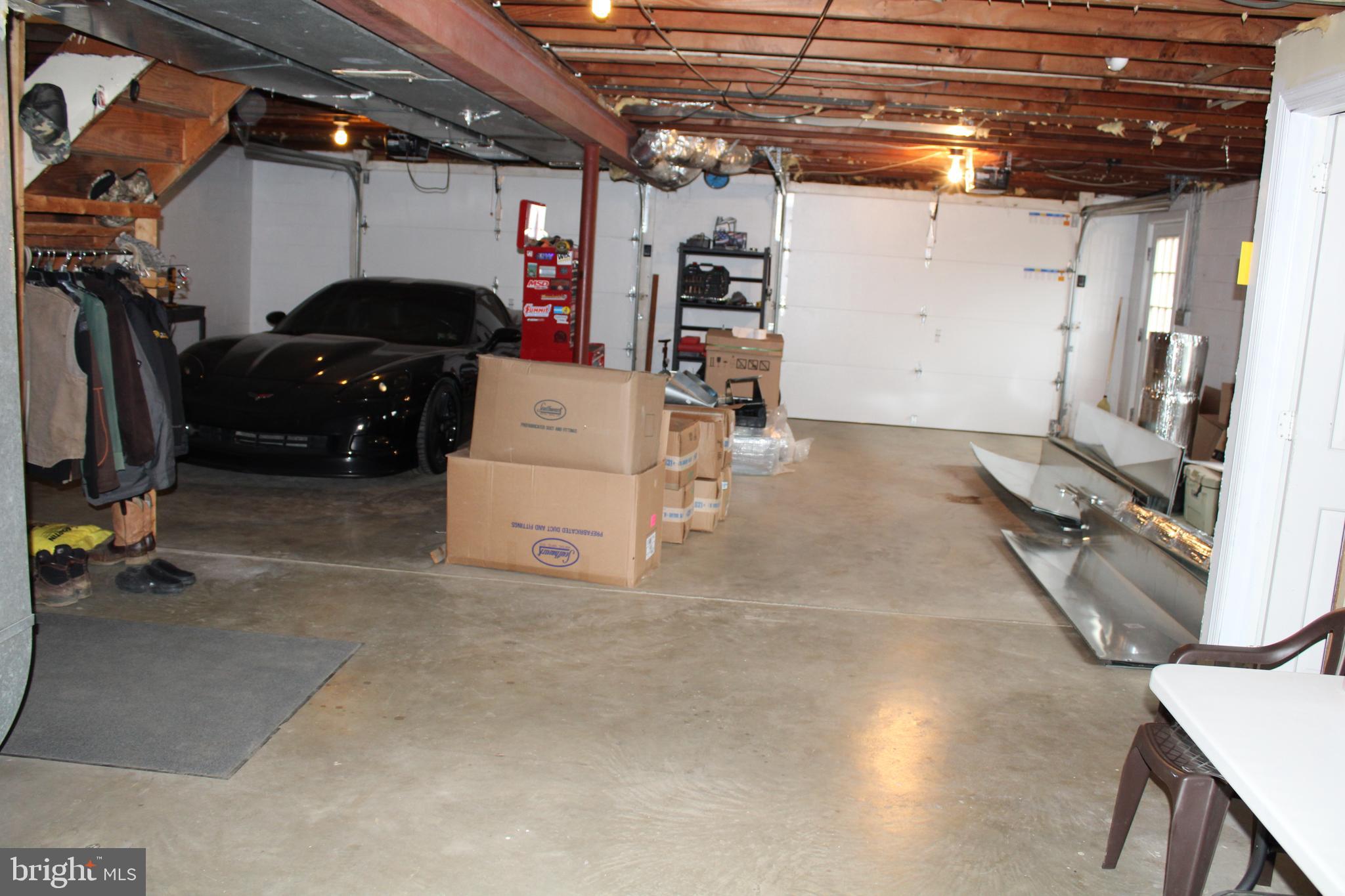 LANCASTER - Residential Lease