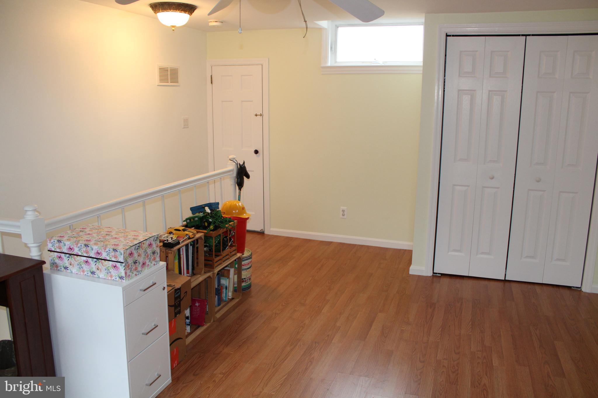 LANCASTER - Residential Lease
