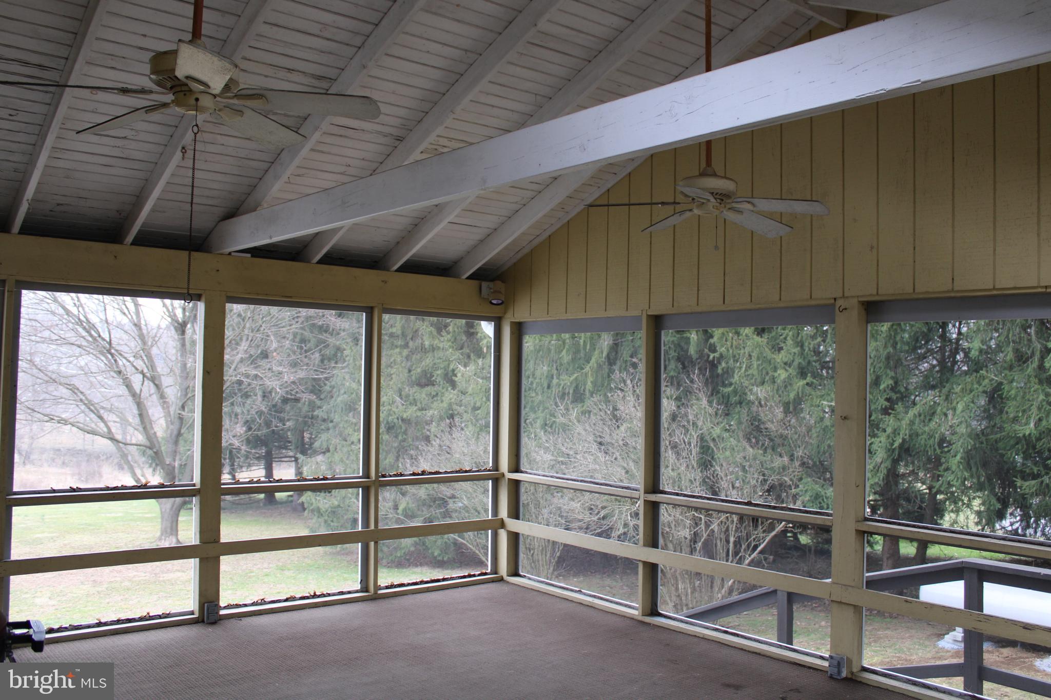LANCASTER - Residential Lease
