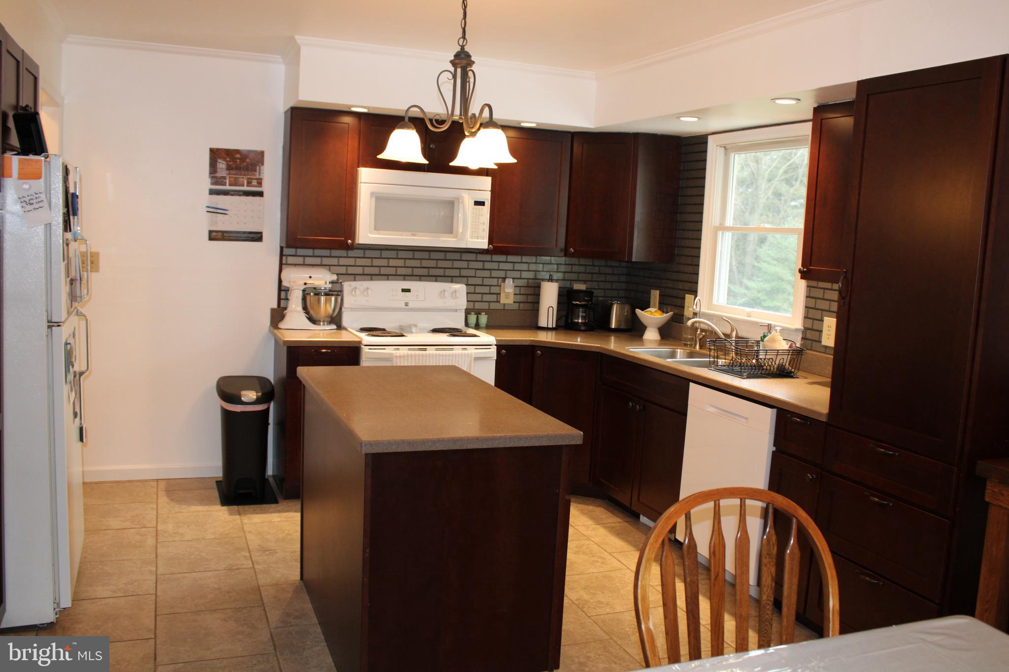 LANCASTER - Residential Lease