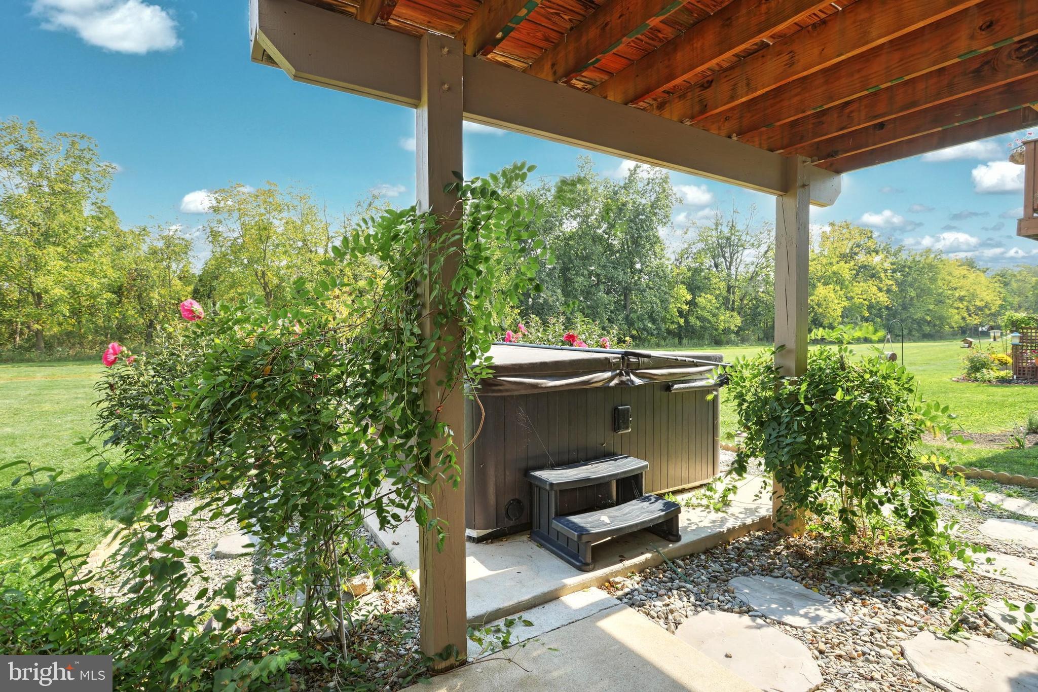 ASHCOMBE FARMS - Residential