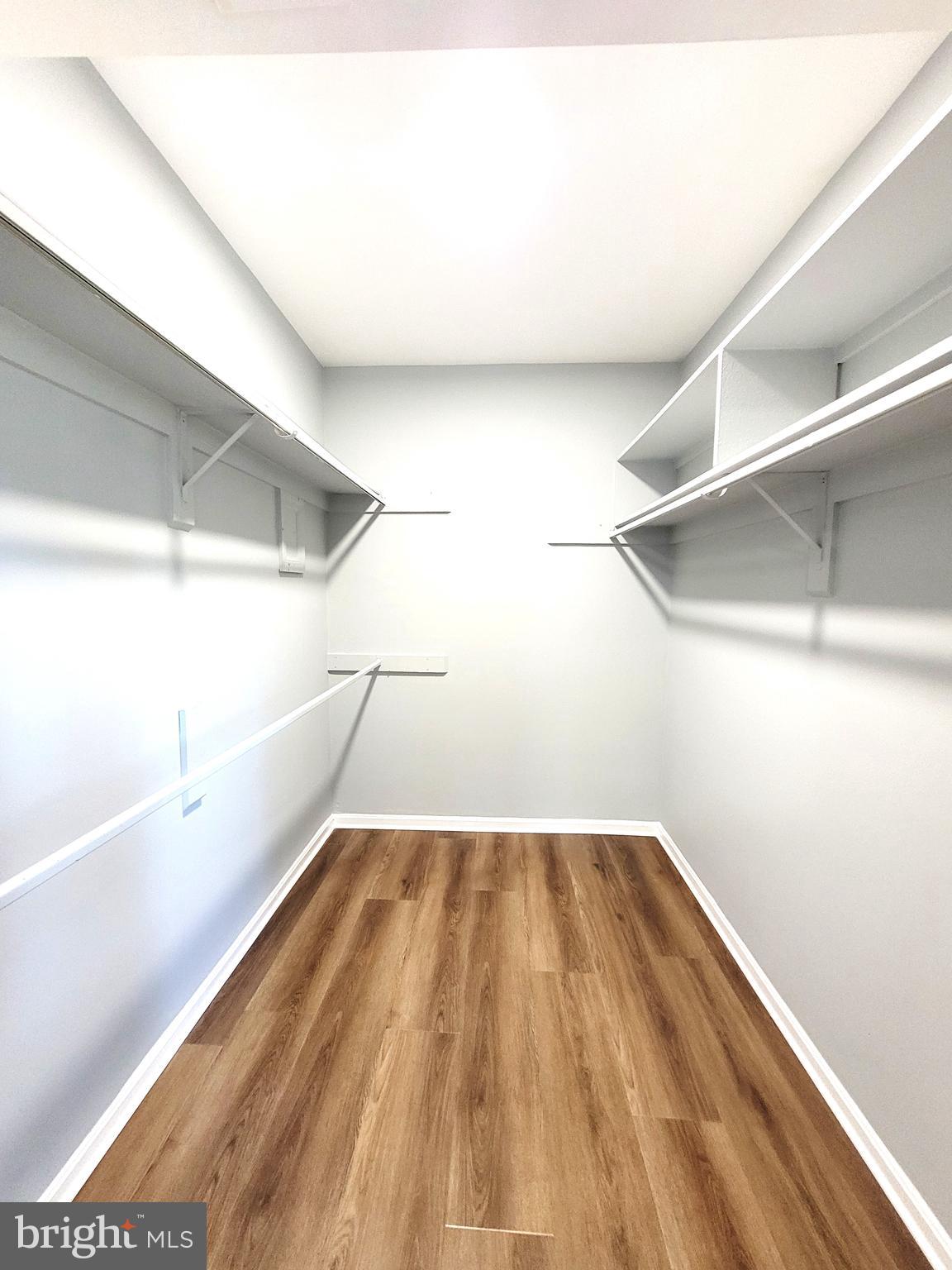 HAWTHORNE VILLAGE - Residential