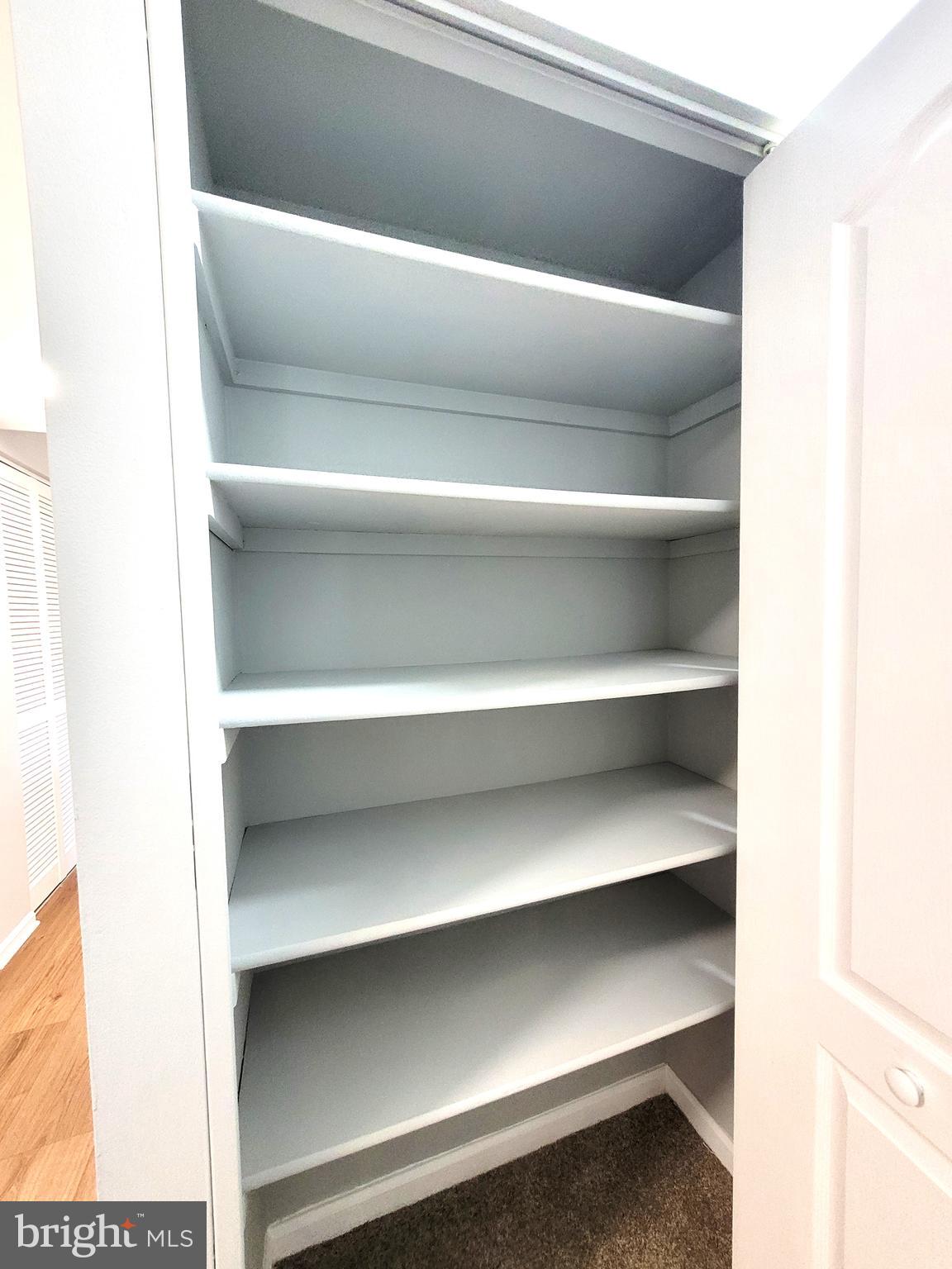 HAWTHORNE VILLAGE - Residential