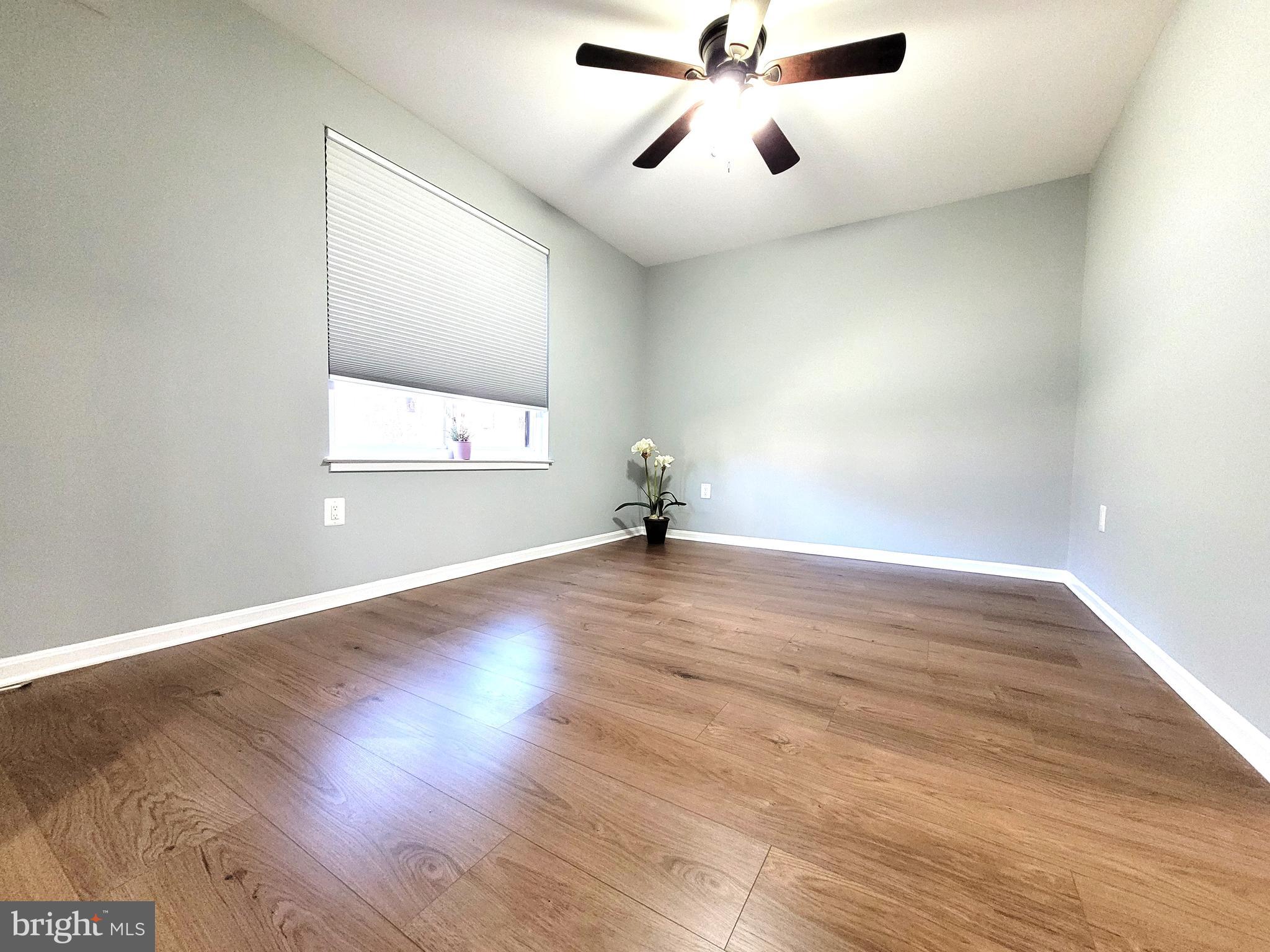 HAWTHORNE VILLAGE - Residential