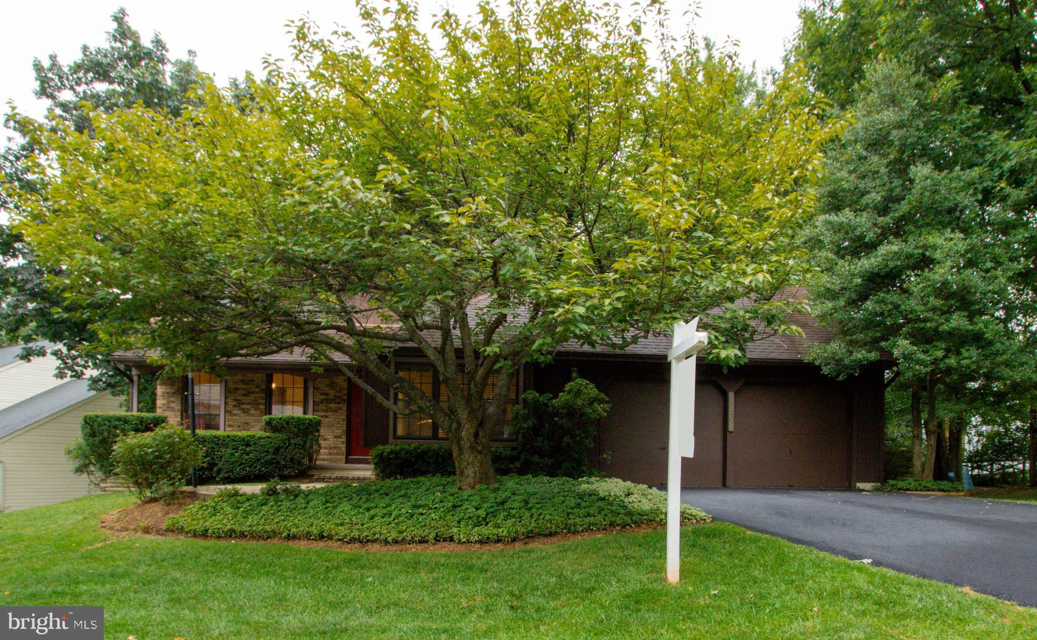 FAIR OAKS ESTATES - Residential