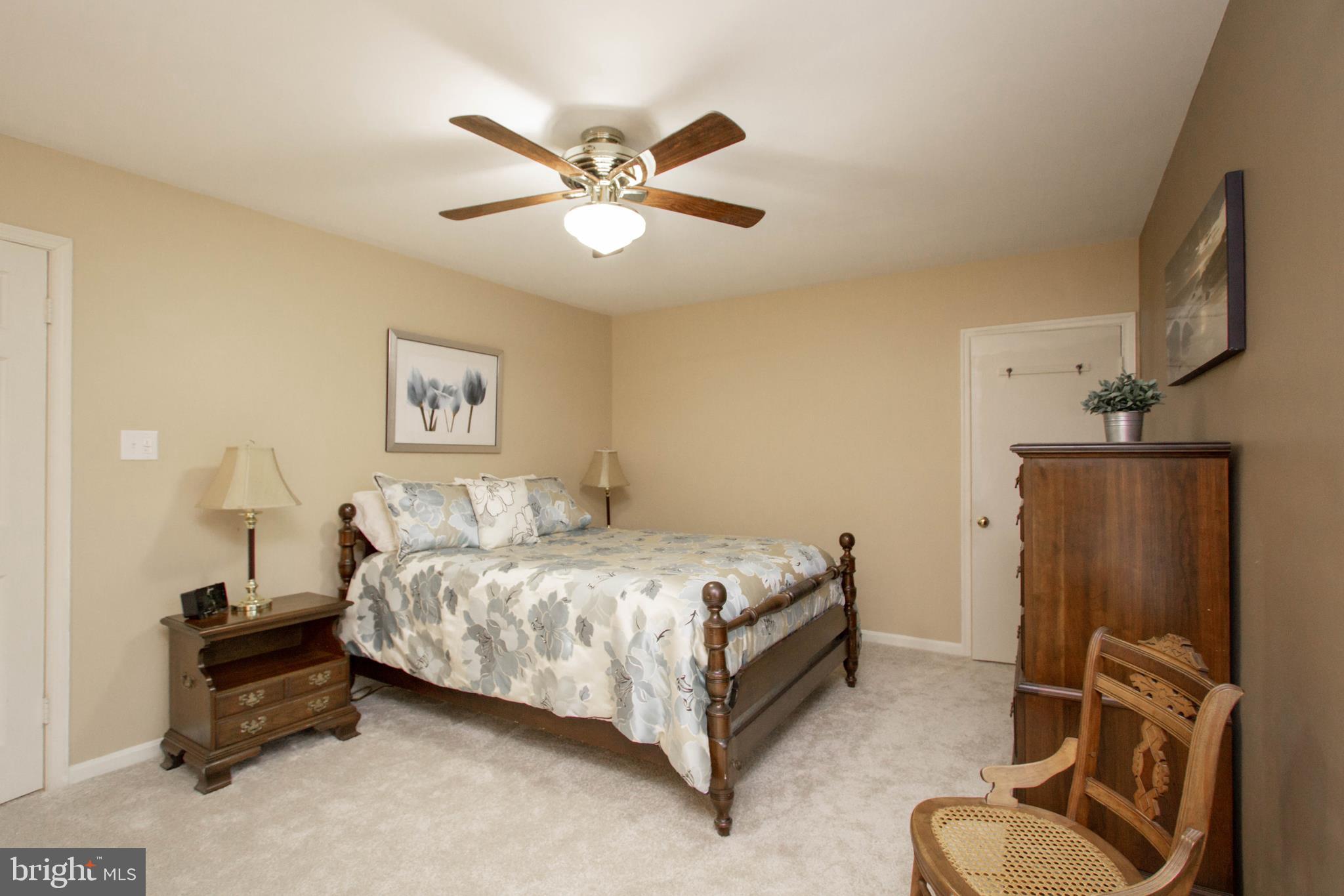 FAIR OAKS ESTATES - Residential