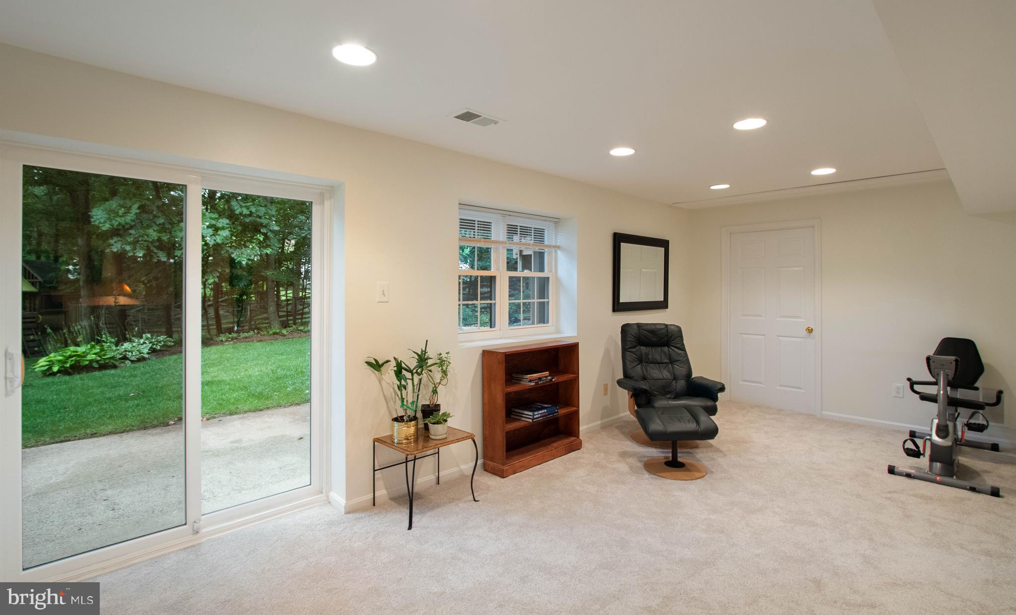 FAIR OAKS ESTATES - Residential