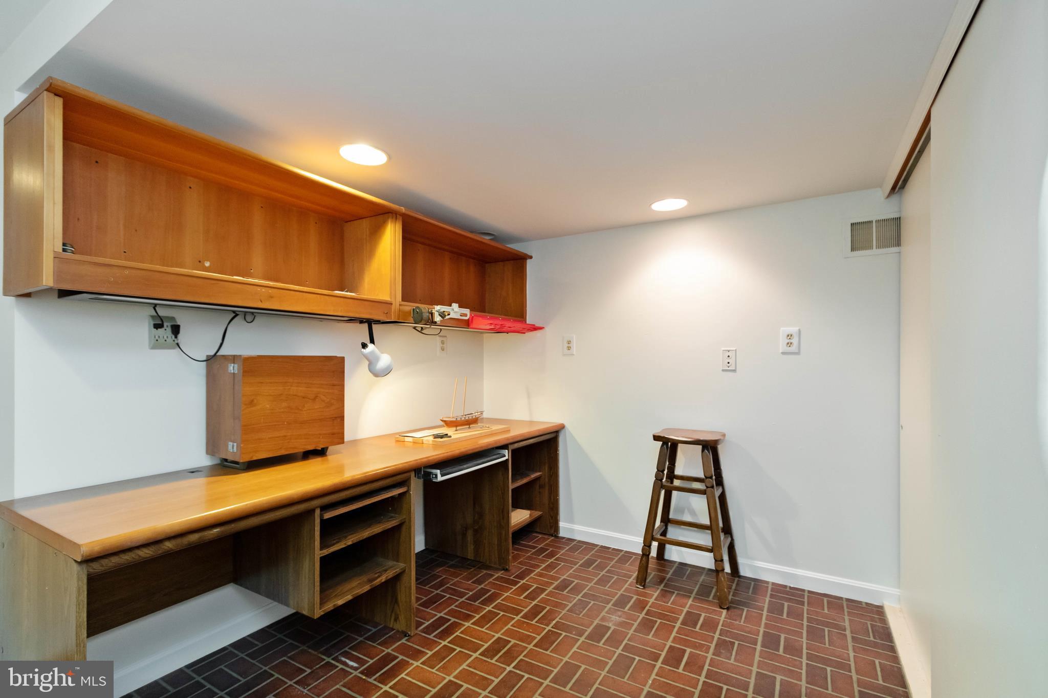 FAIR OAKS ESTATES - Residential