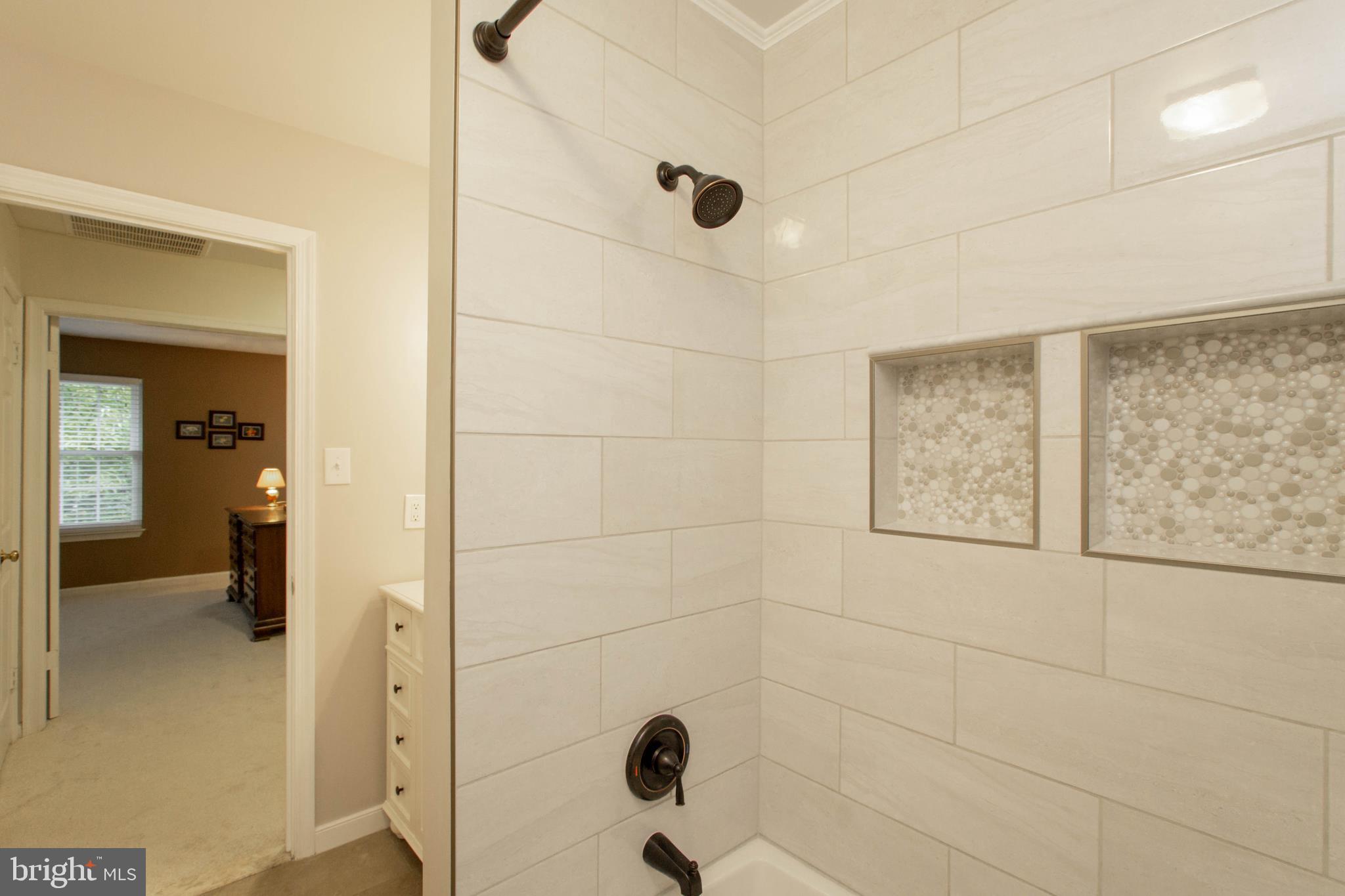 FAIR OAKS ESTATES - Residential