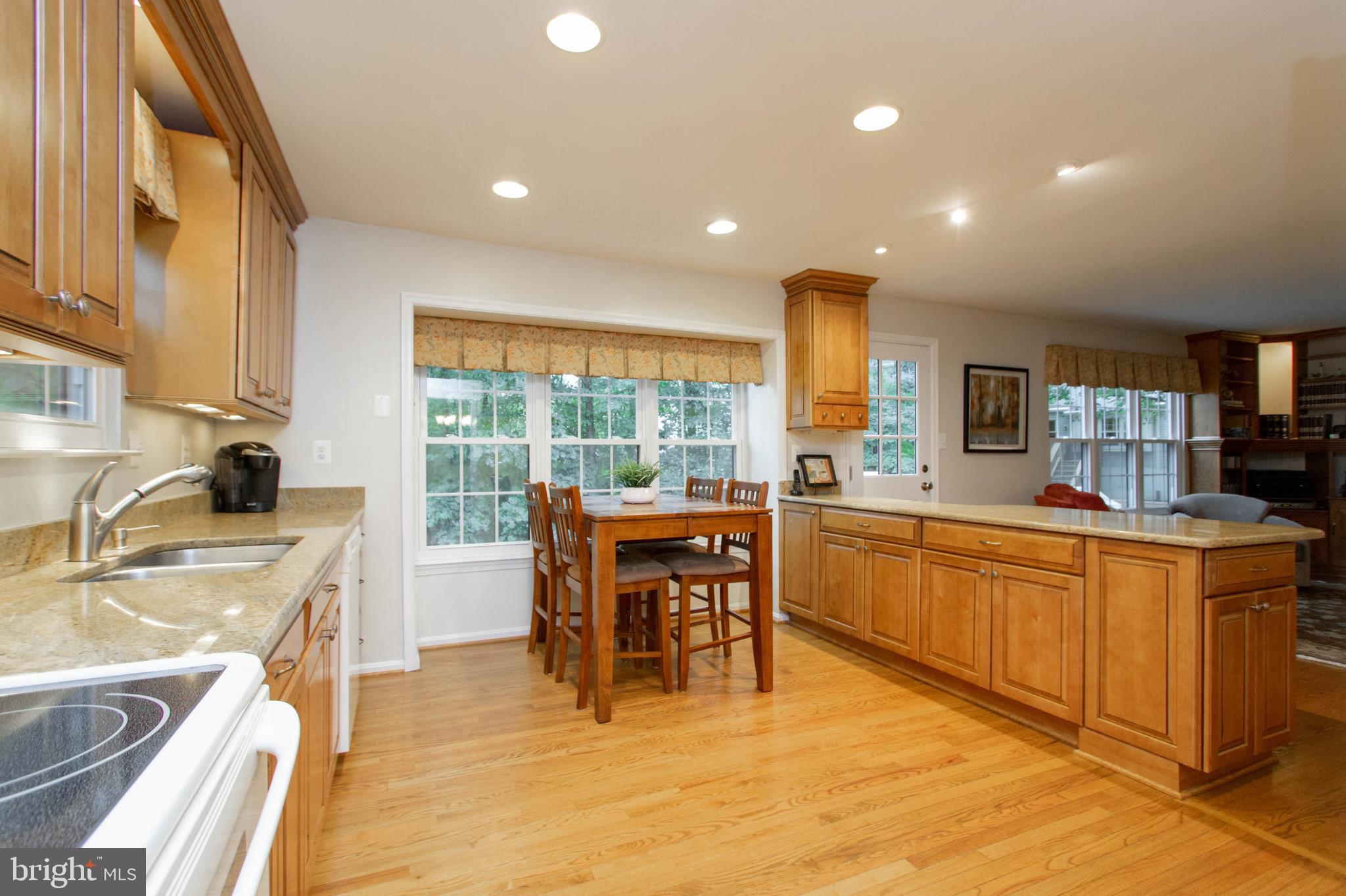 FAIR OAKS ESTATES - Residential