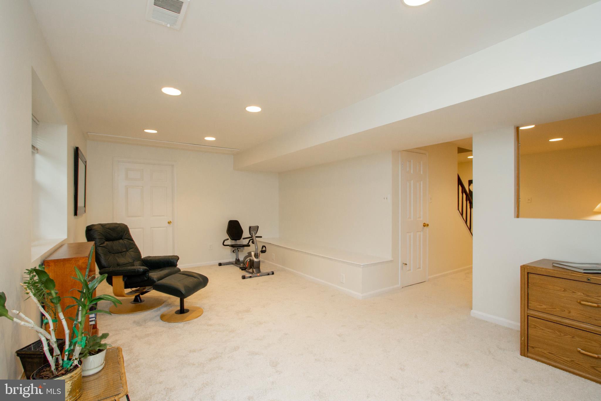 FAIR OAKS ESTATES - Residential