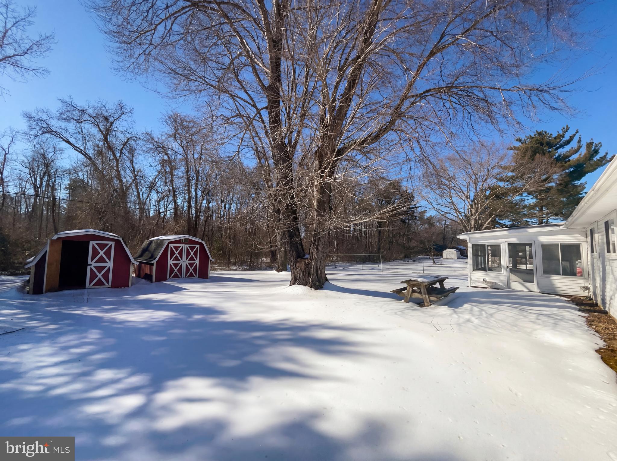 INDIAN HEAD MANOR SUB - Residential