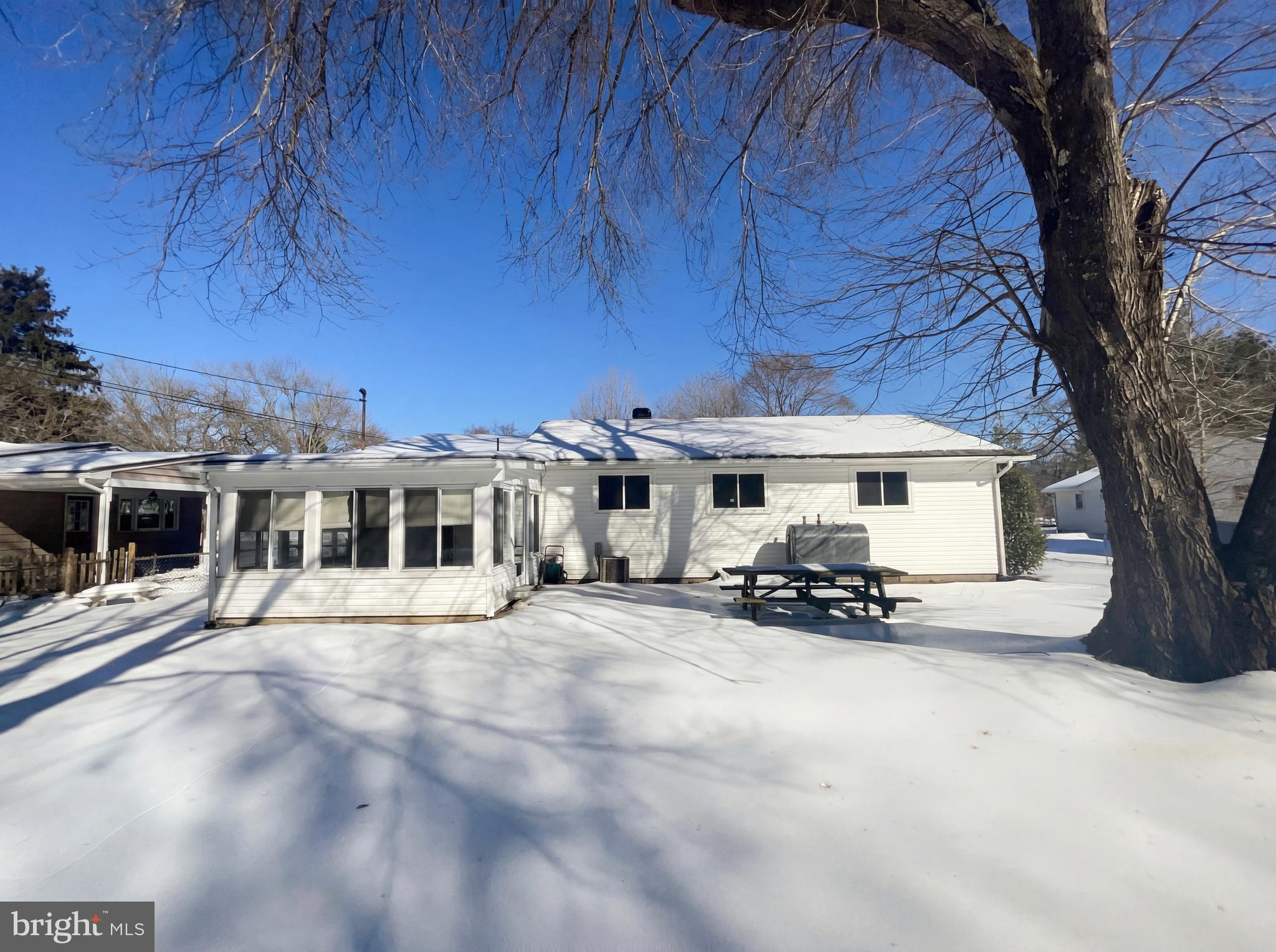 INDIAN HEAD MANOR SUB - Residential