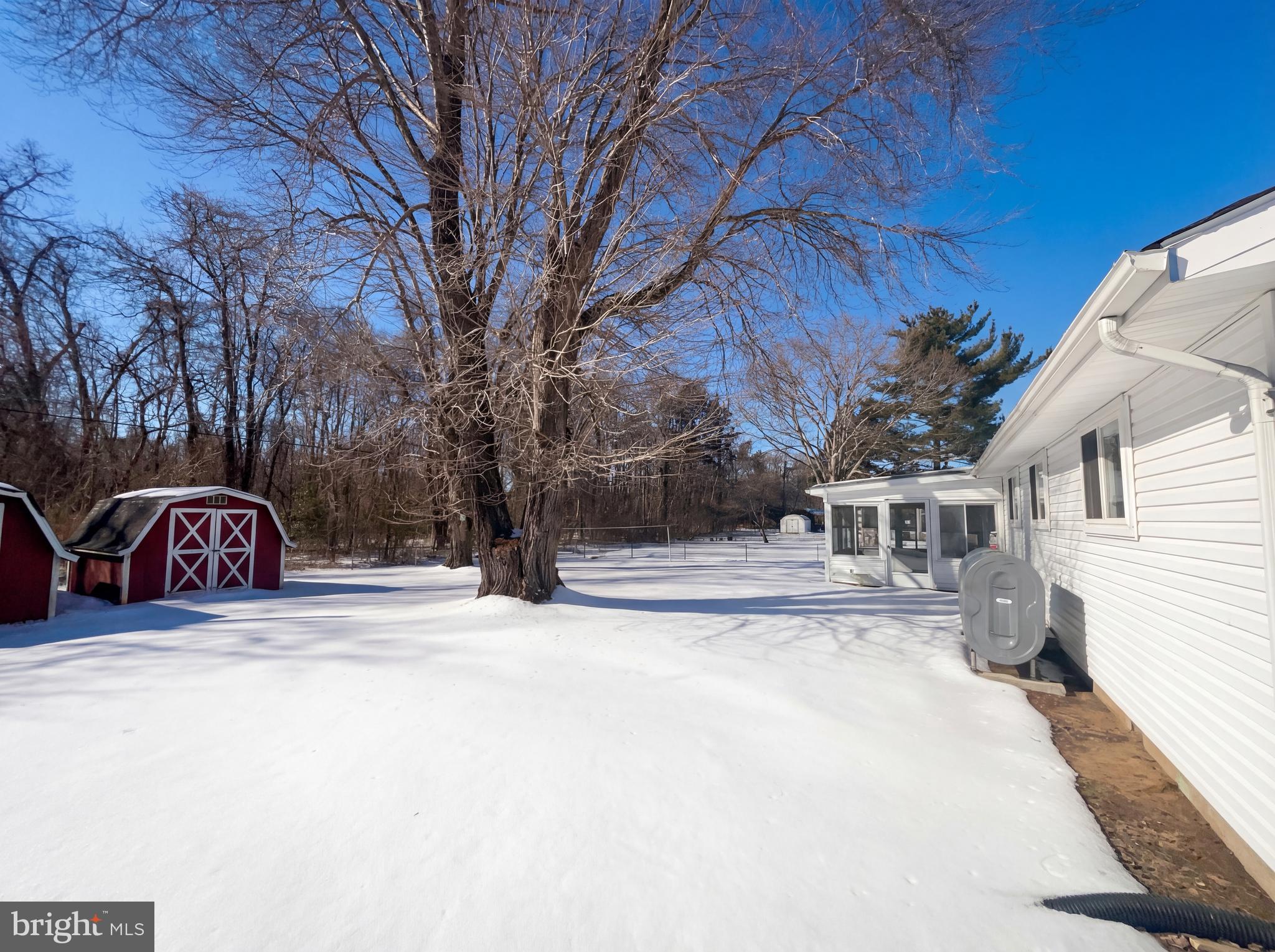 INDIAN HEAD MANOR SUB - Residential