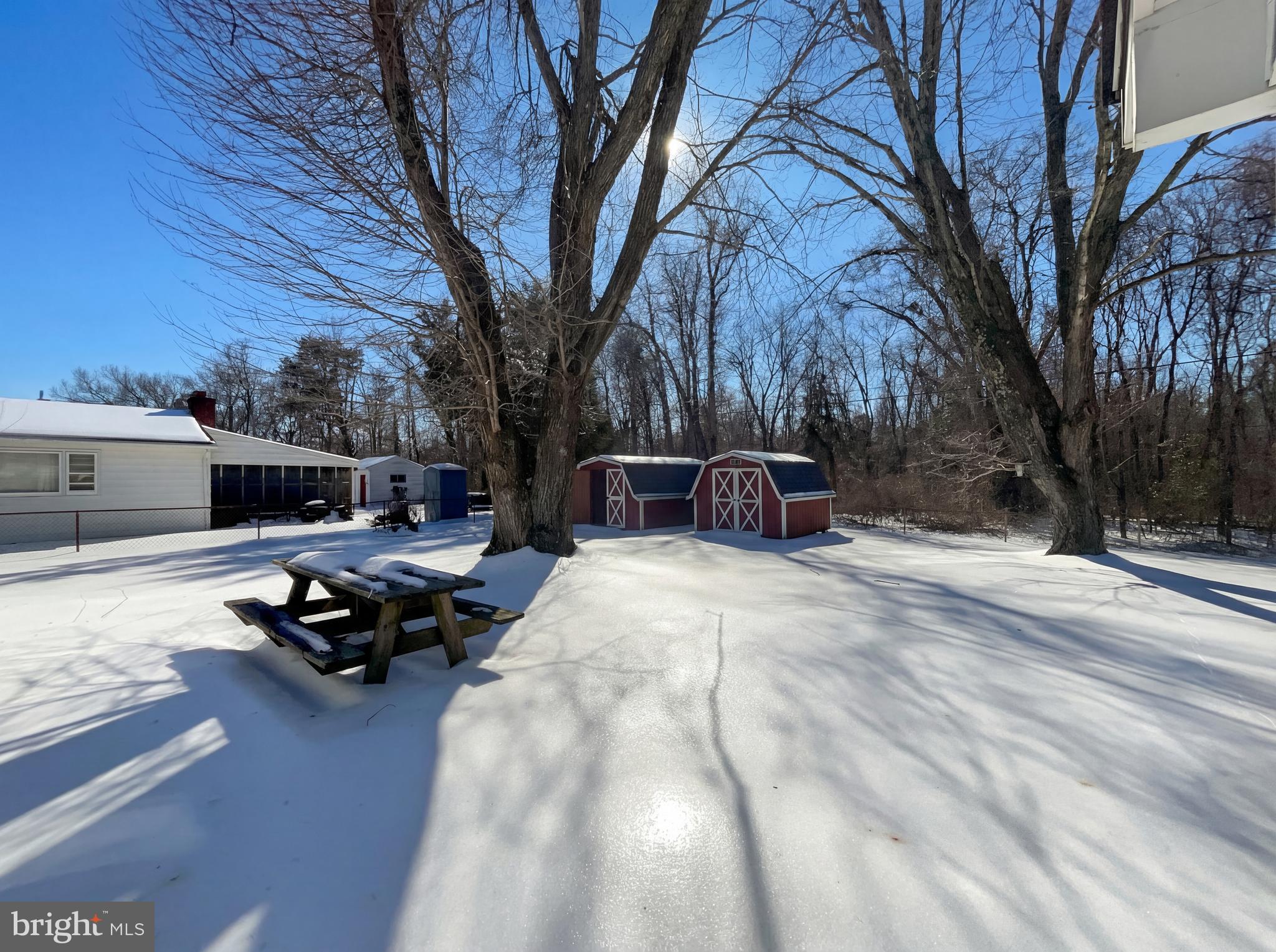INDIAN HEAD MANOR SUB - Residential