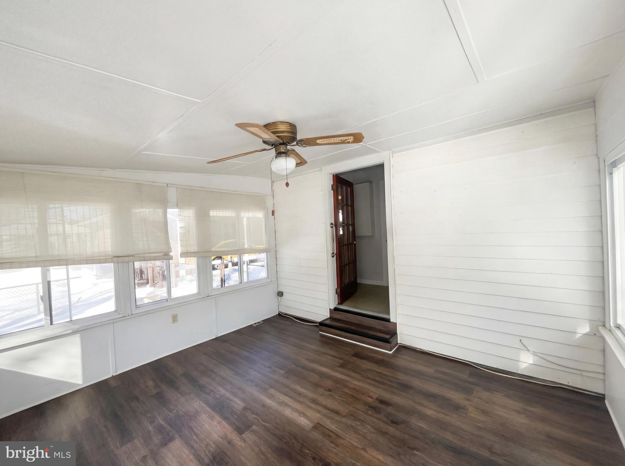 INDIAN HEAD MANOR SUB - Residential