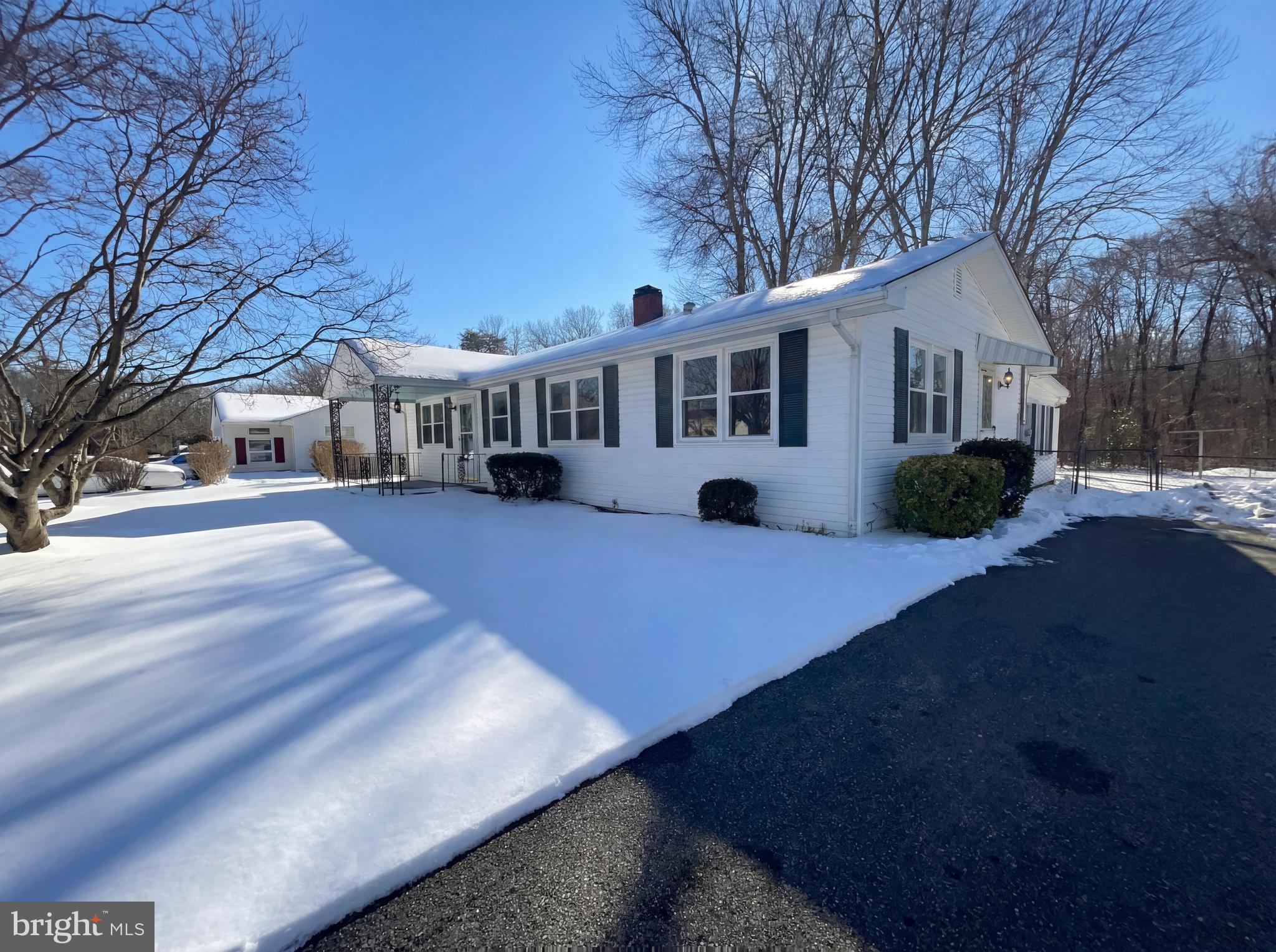 INDIAN HEAD MANOR SUB - Residential