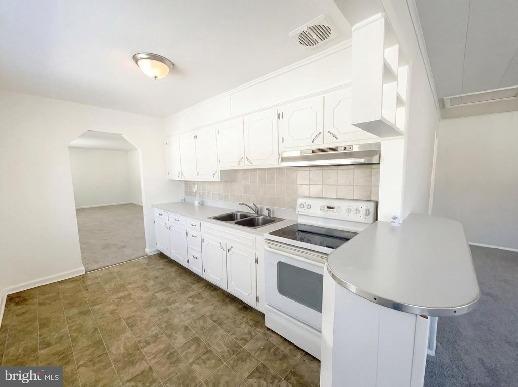 Photo of 2929 Edgewood Road, BRYANS ROAD, MD 20616 (MLS # MDCH2051476)