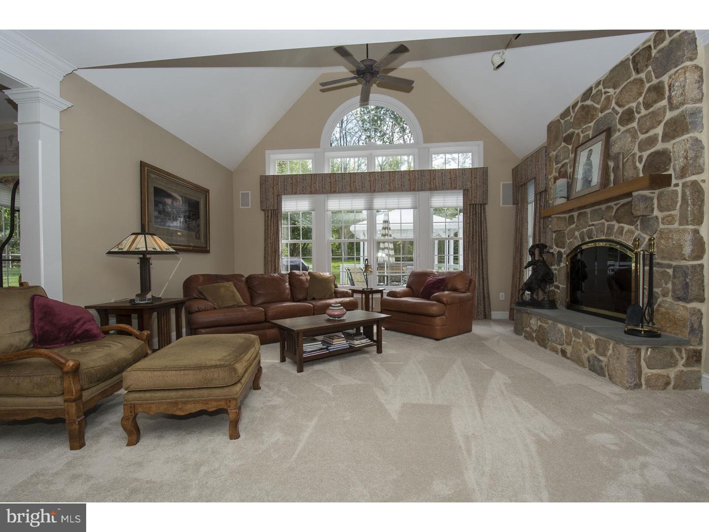 MAPLE HILL - Residential