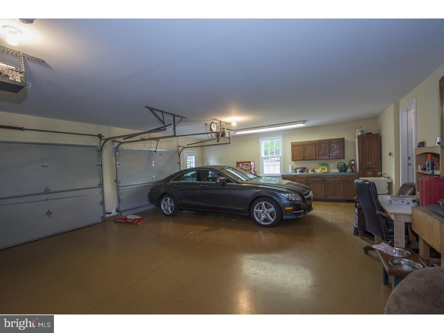 MAPLE HILL - Residential