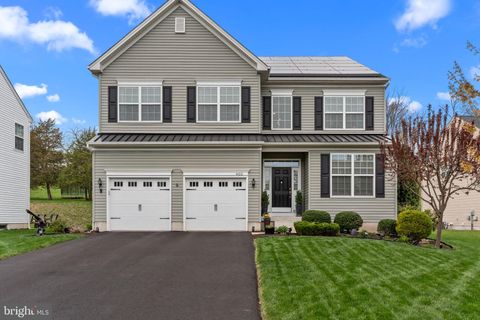 400 HICKORY DRIVE PERKASIE PA 18944