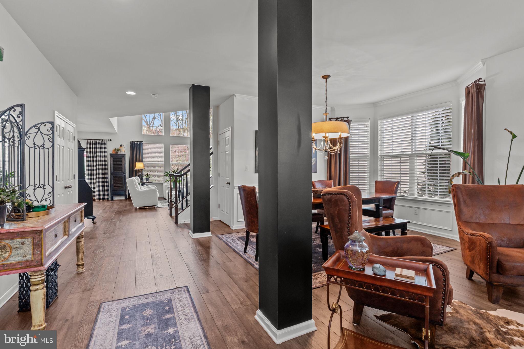 400 HICKORY DRIVE