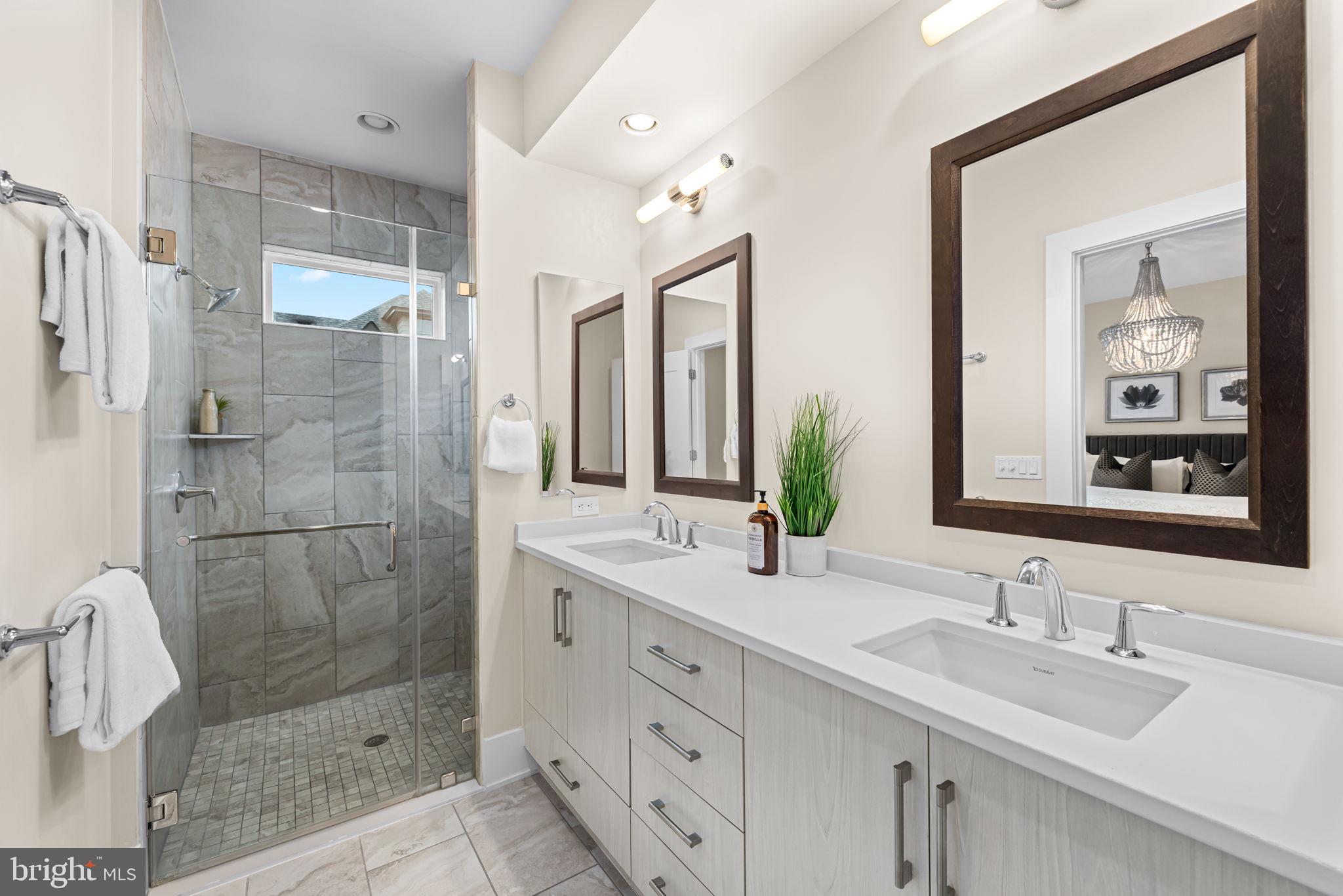 GROSVENOR HEIGHTS - Residential