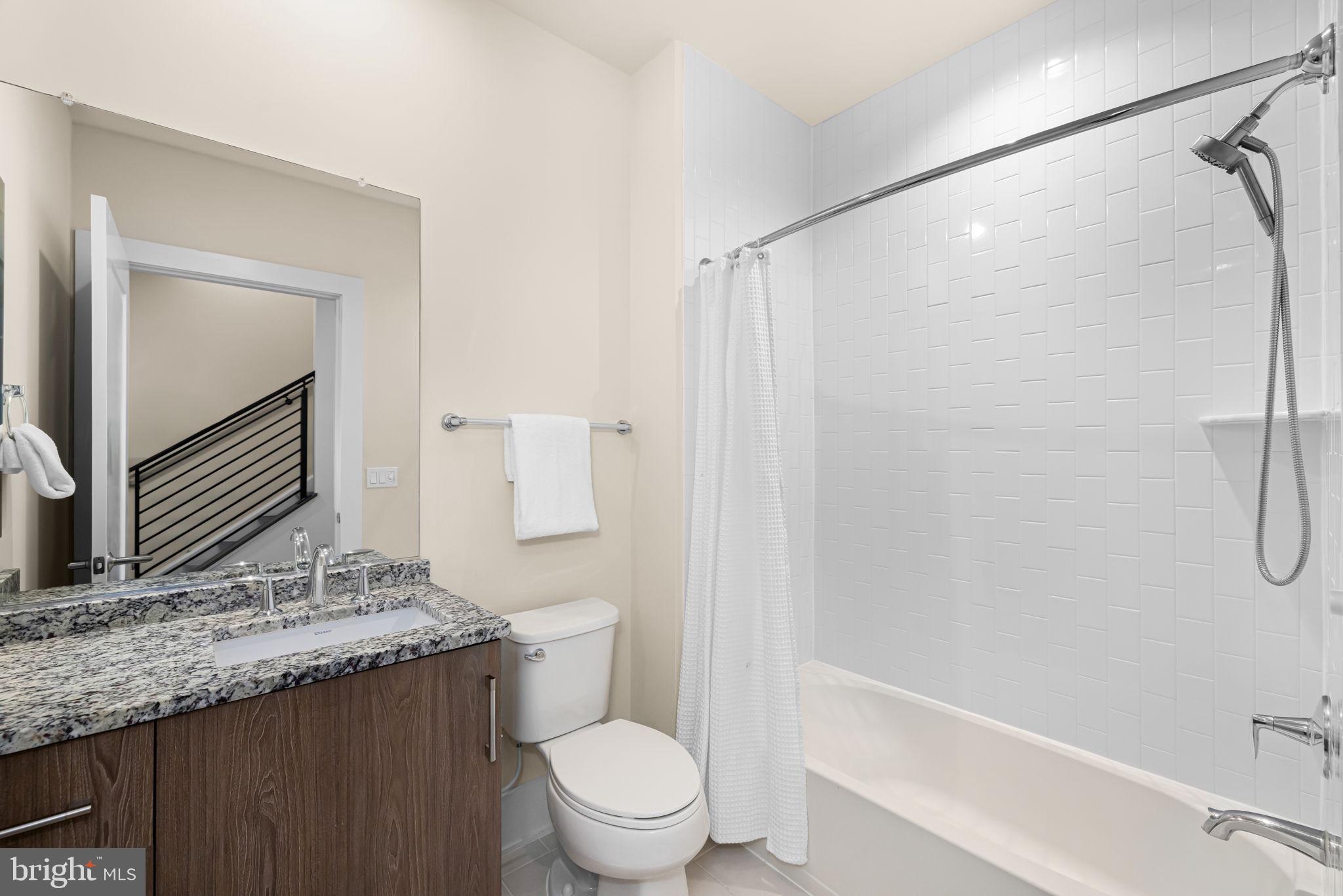 GROSVENOR HEIGHTS - Residential