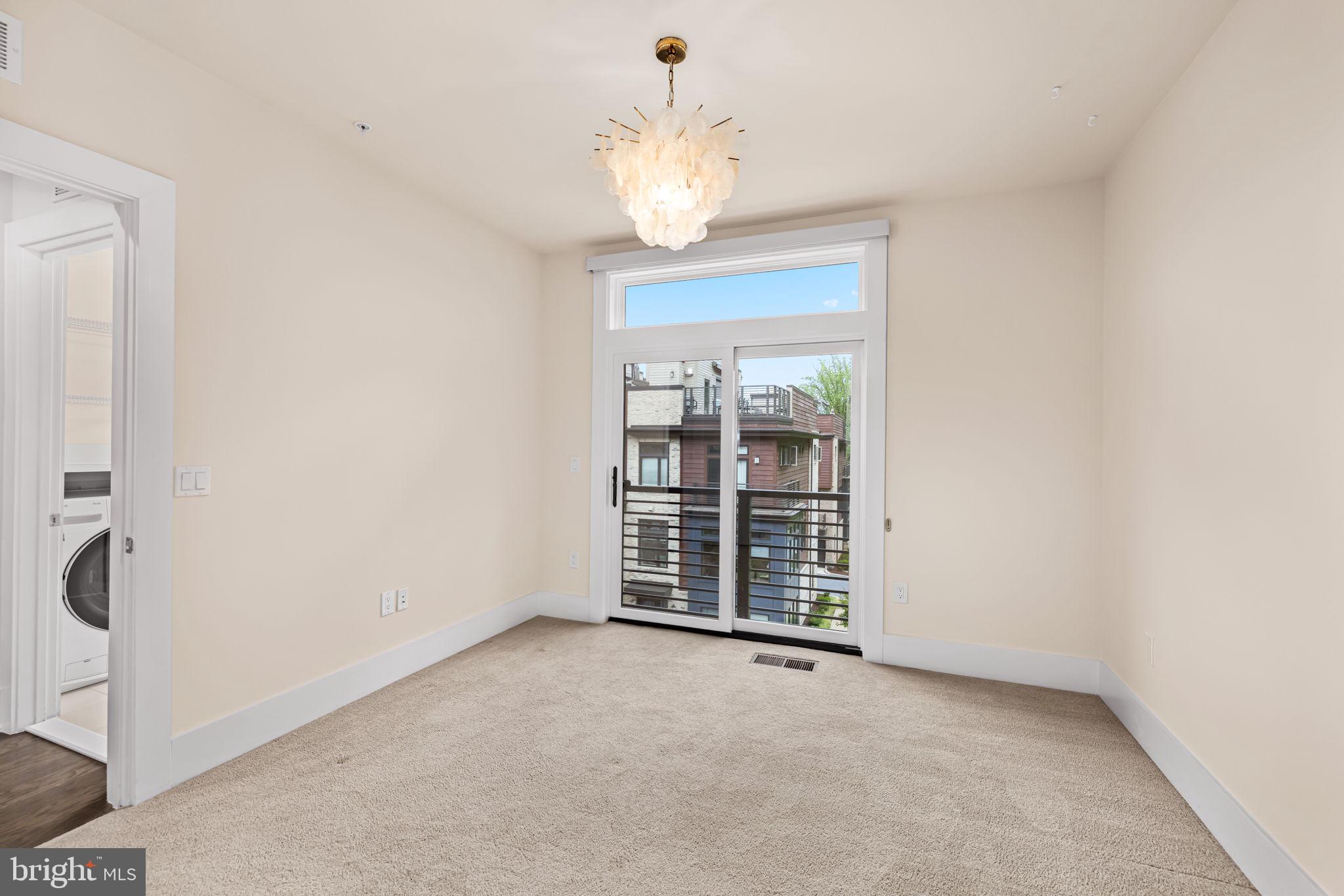 GROSVENOR HEIGHTS - Residential