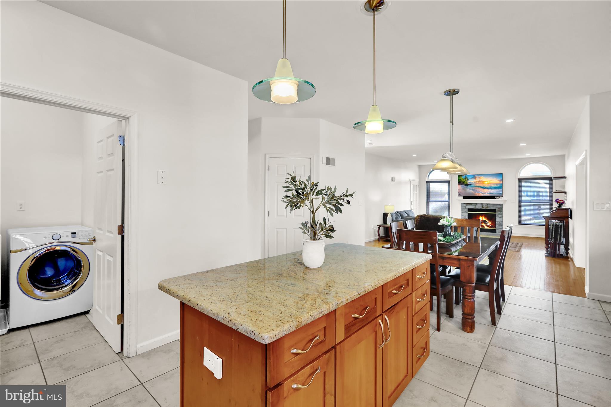 CREEKSIDE ESTATES - Residential