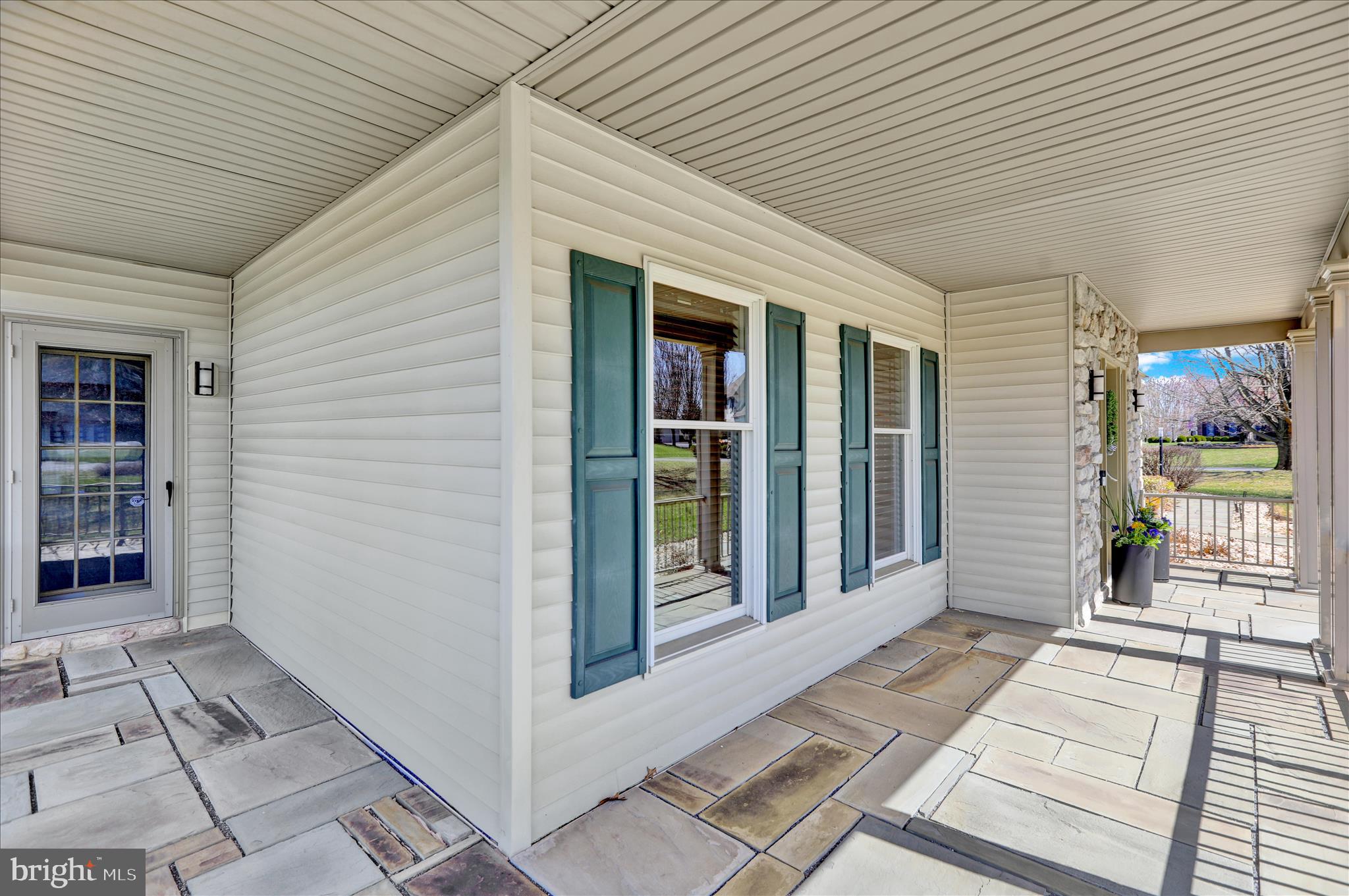 CREEKSIDE ESTATES - Residential