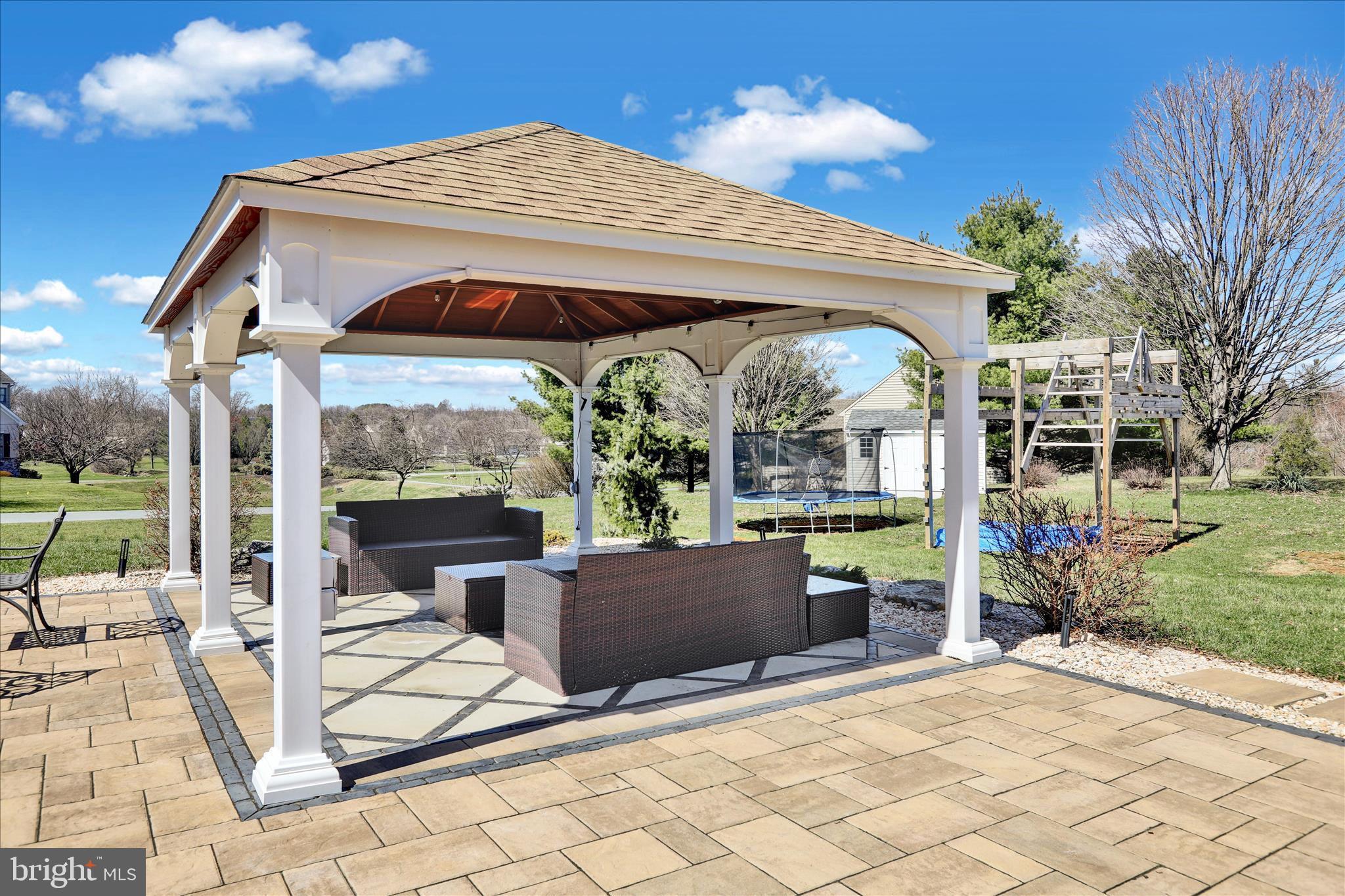 CREEKSIDE ESTATES - Residential