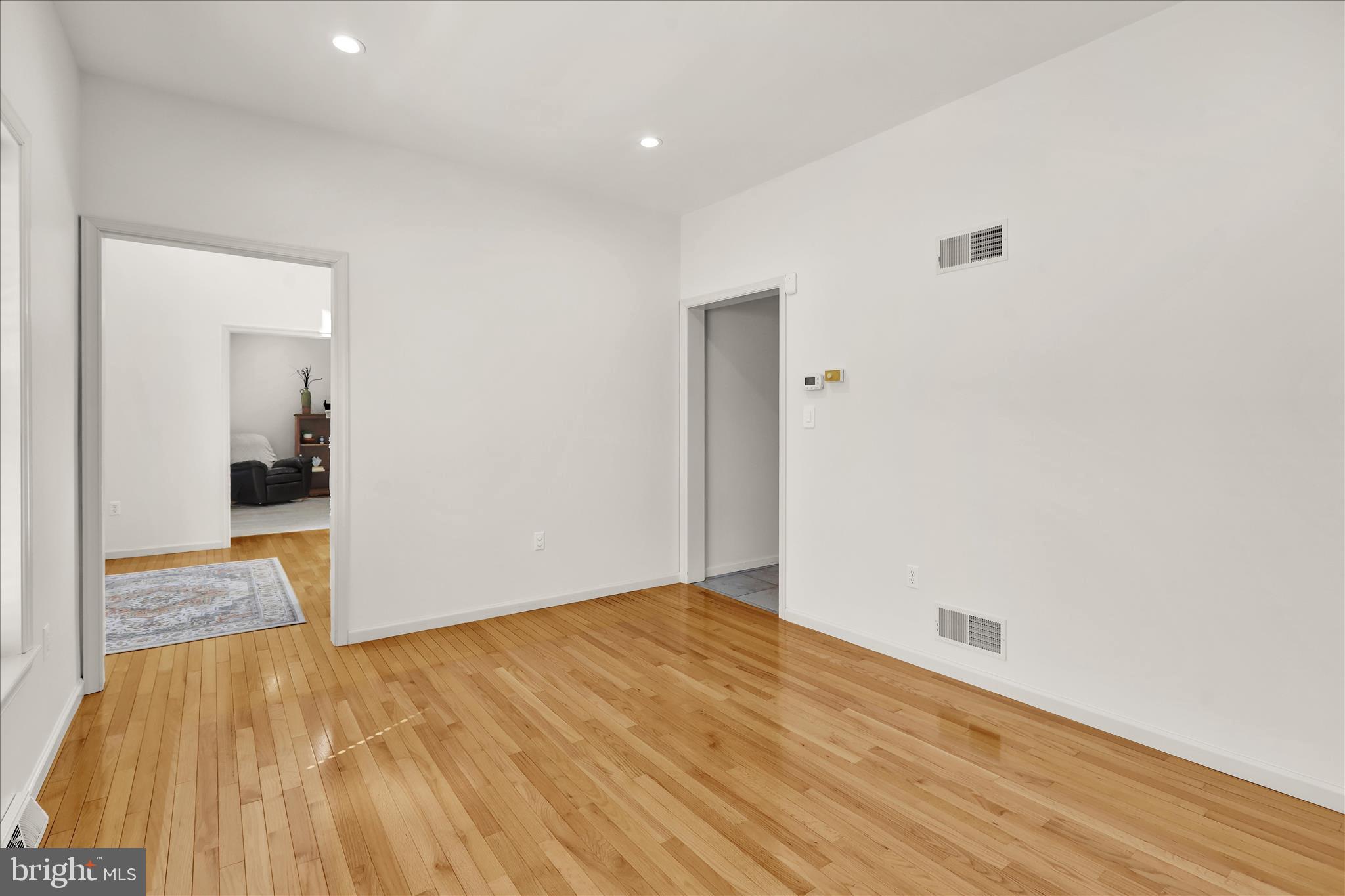 CREEKSIDE ESTATES - Residential