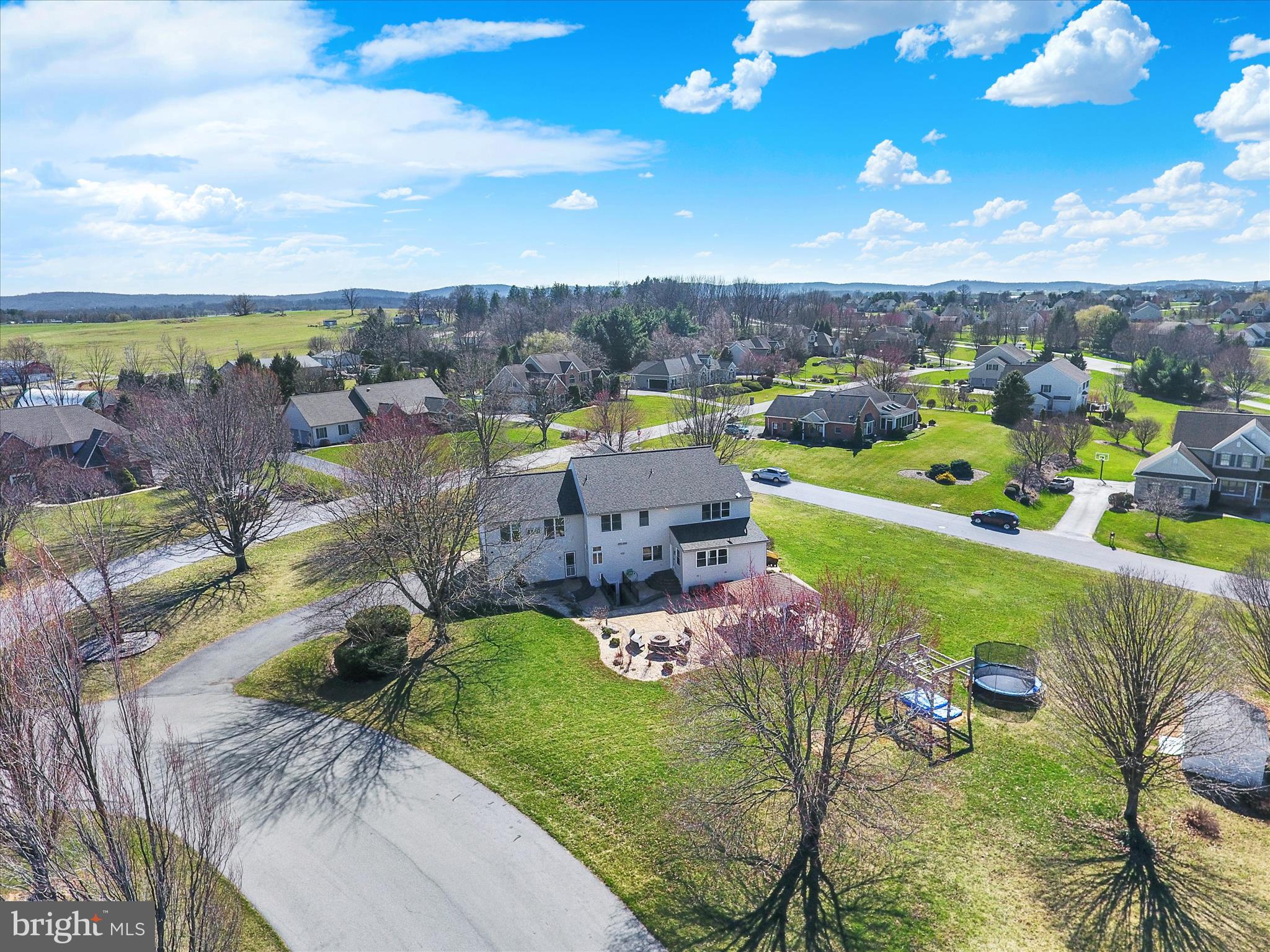 CREEKSIDE ESTATES - Residential