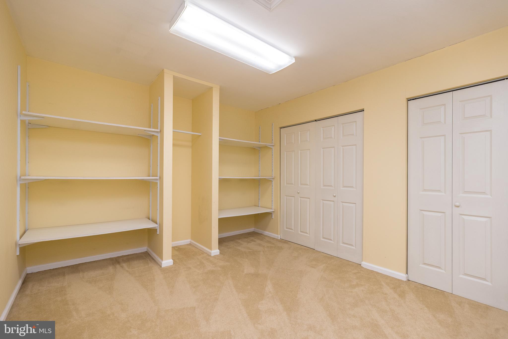 HARRINGTON VILLAGE - Residential