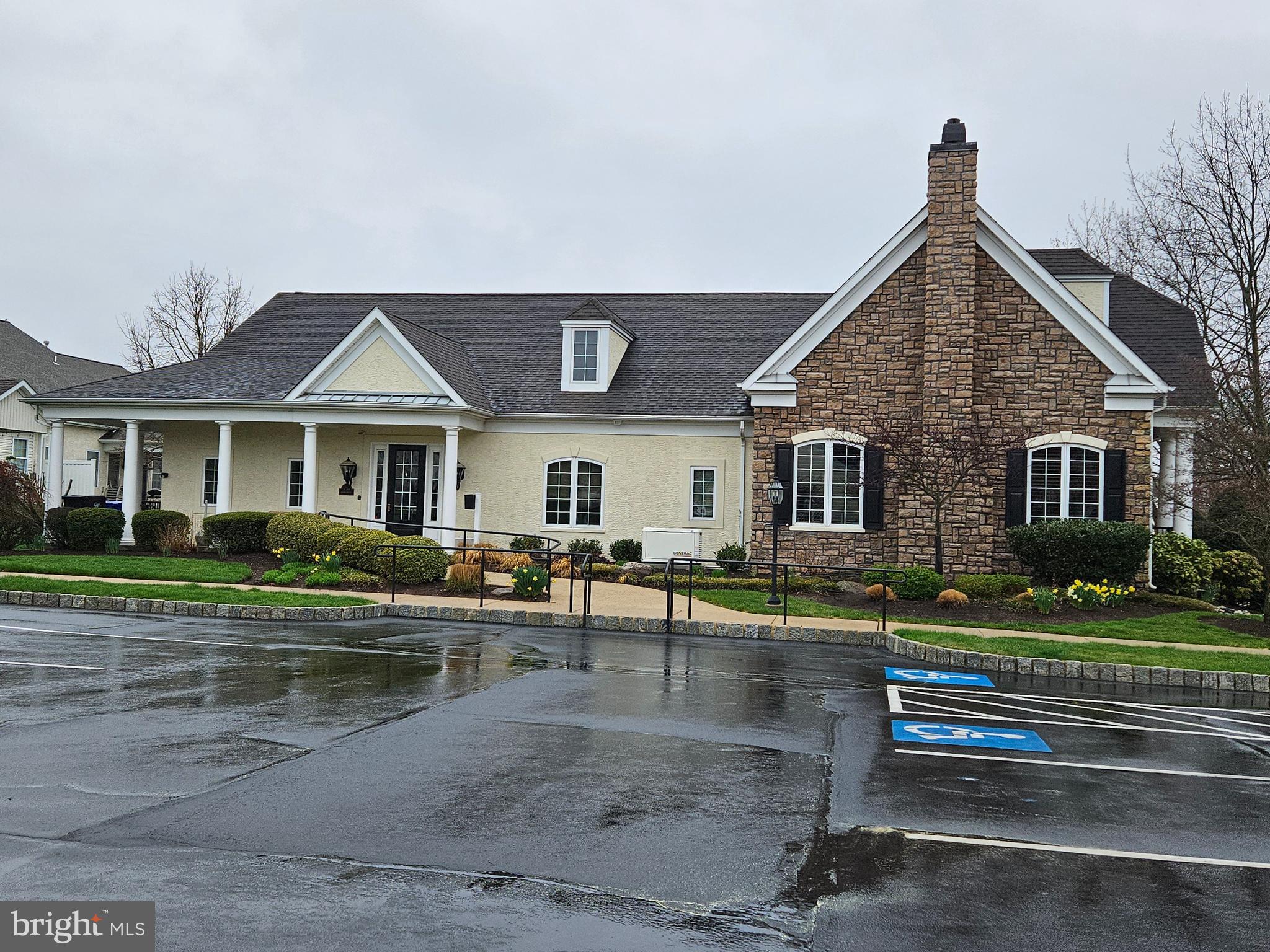 HARRINGTON VILLAGE - Residential