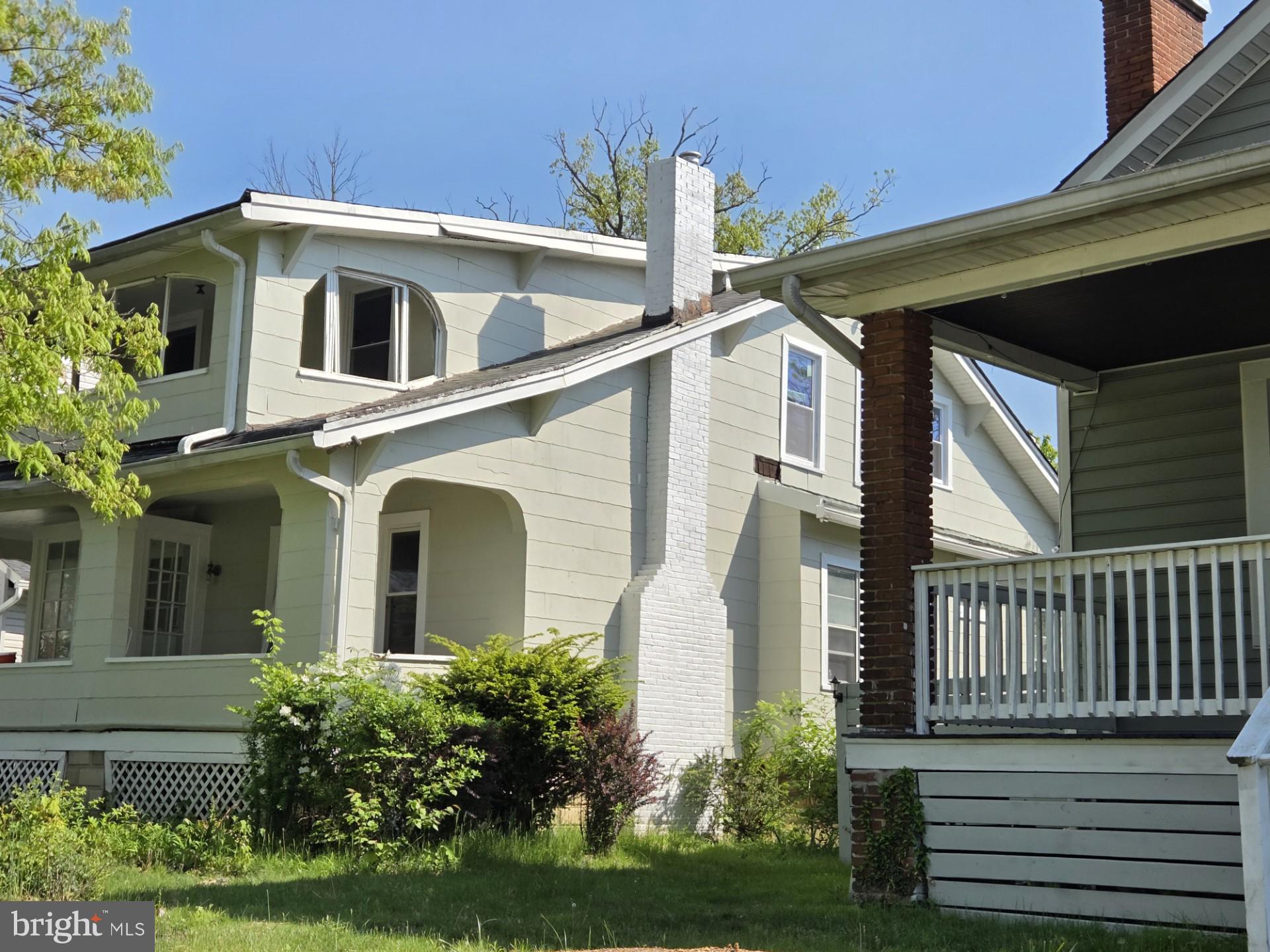 WINDSOR HILLS - Residential