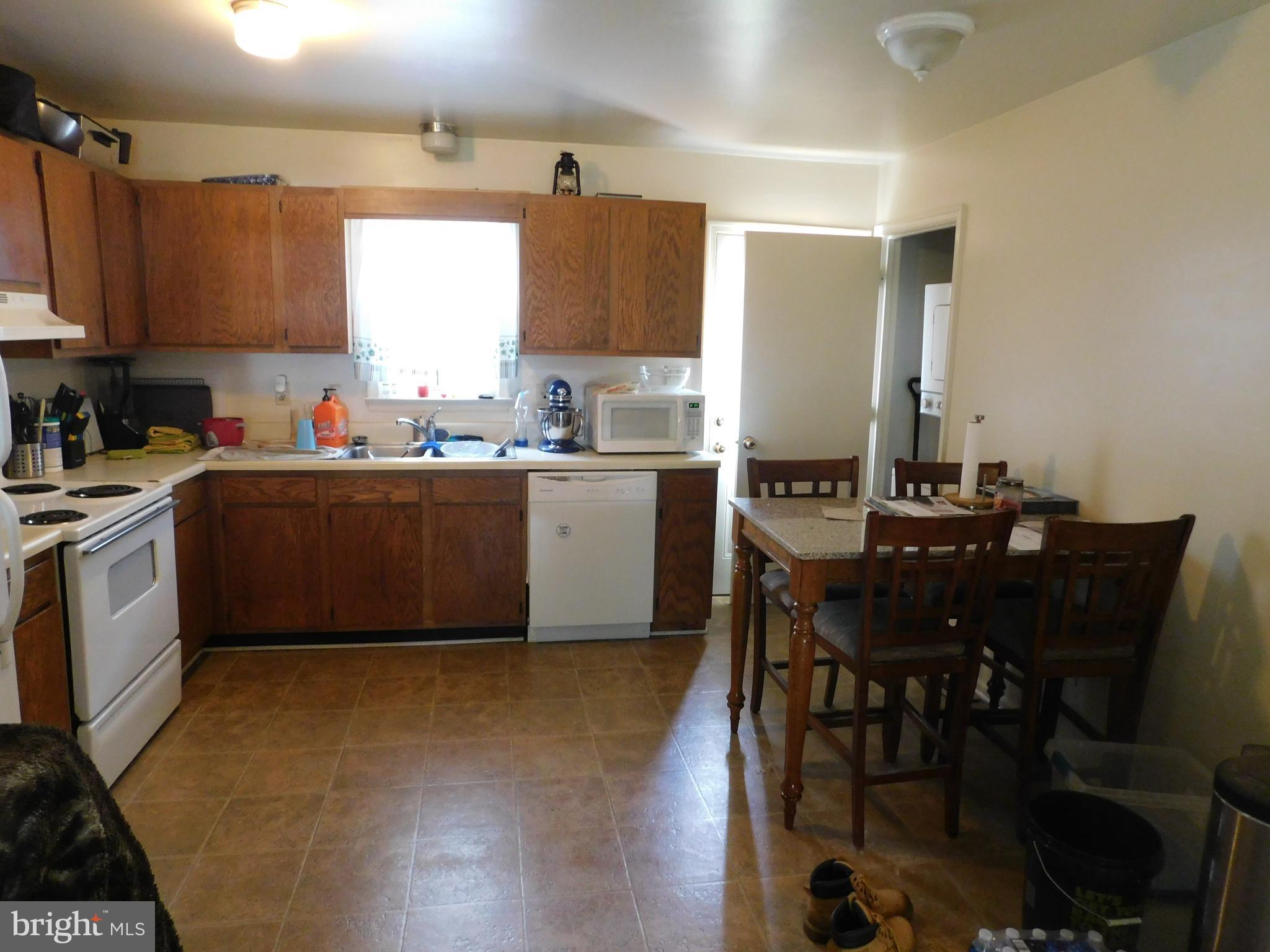 TIDEWATER VILLAGE - Residential Lease