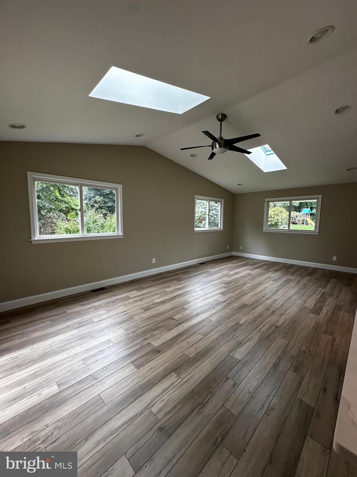 KENWOOD - Residential Lease