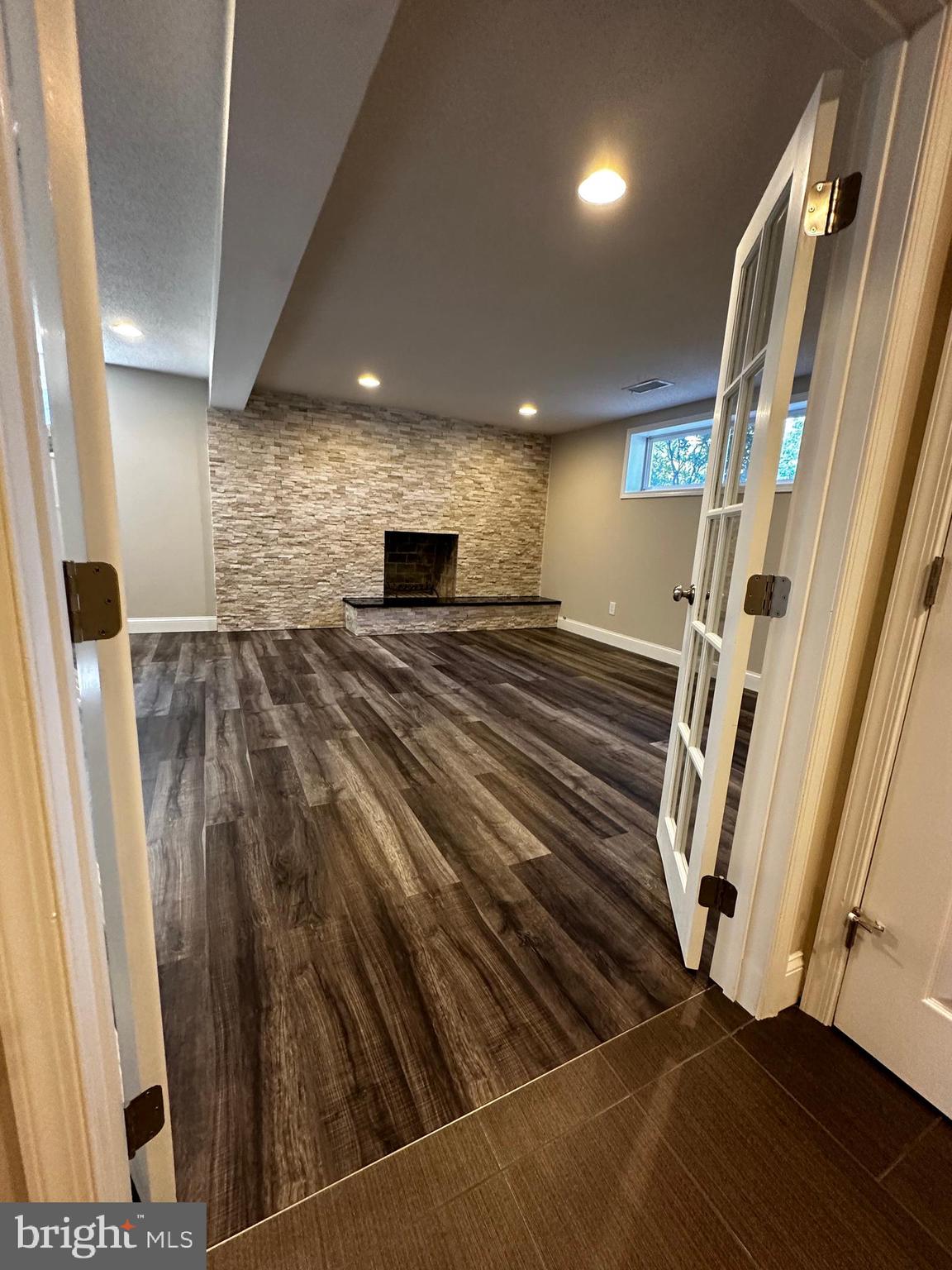 KENWOOD - Residential Lease