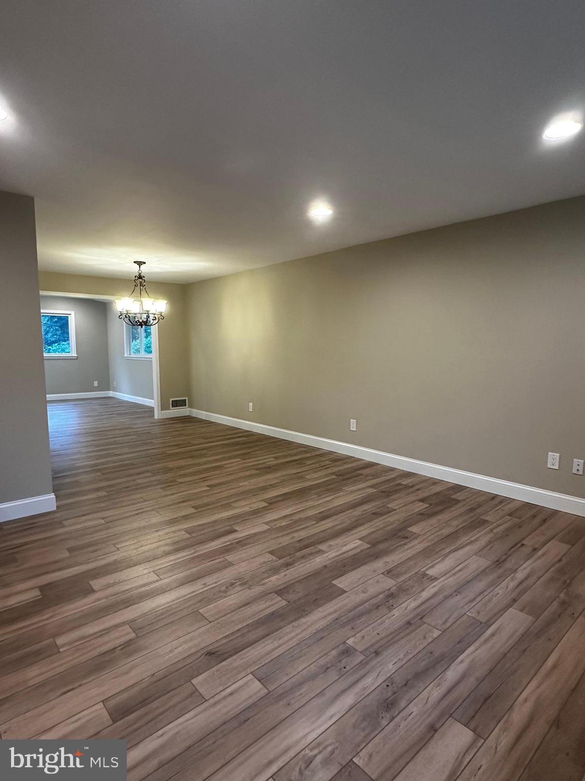 KENWOOD - Residential Lease