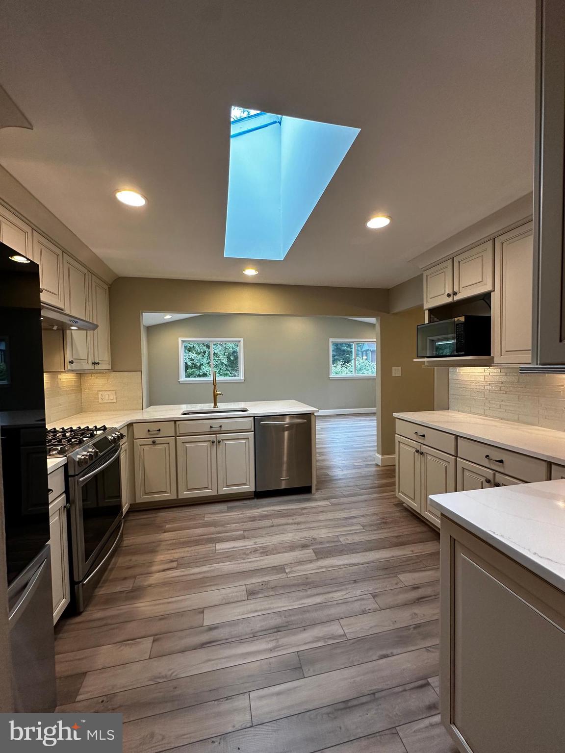 KENWOOD - Residential Lease