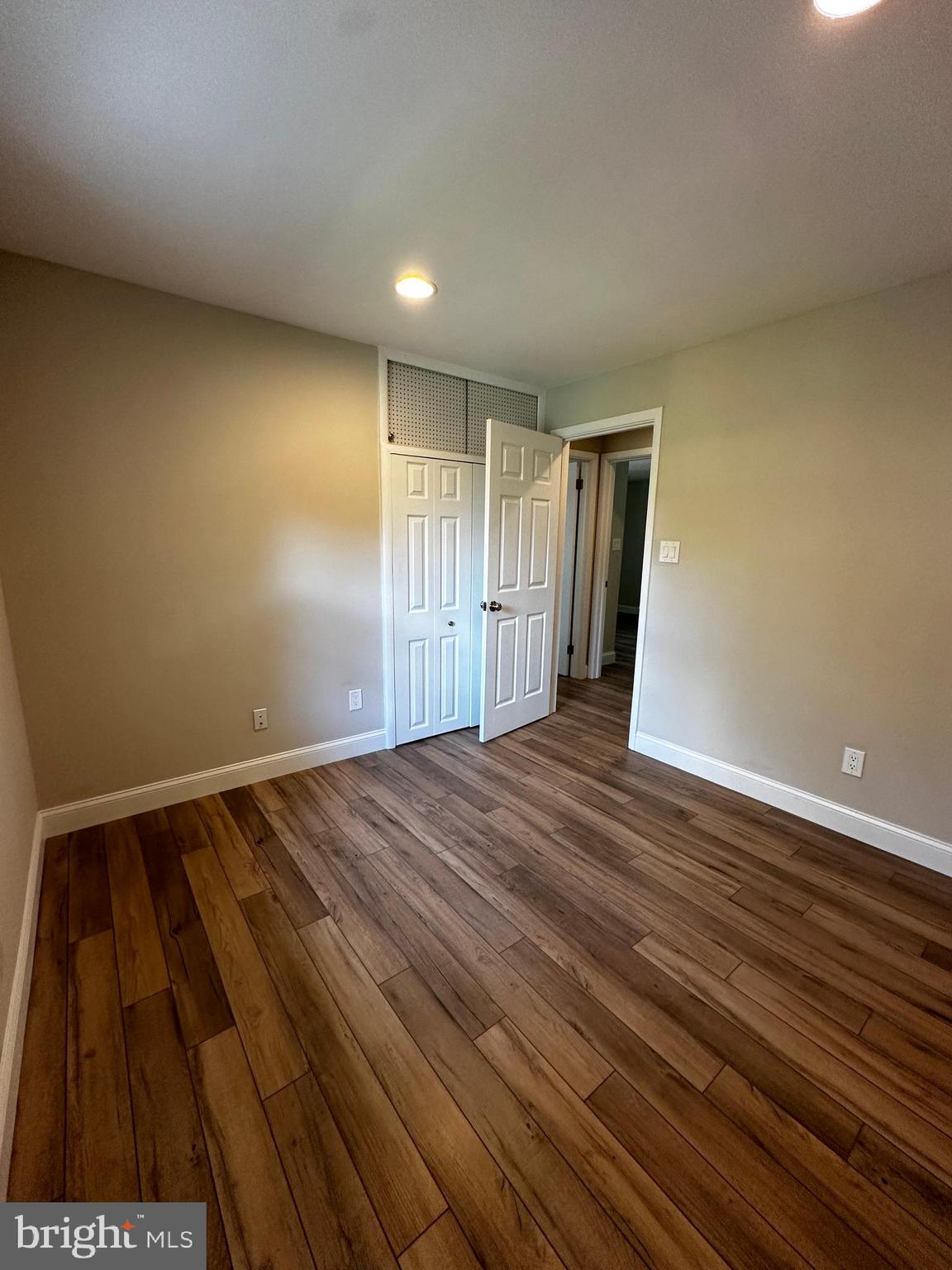 KENWOOD - Residential Lease