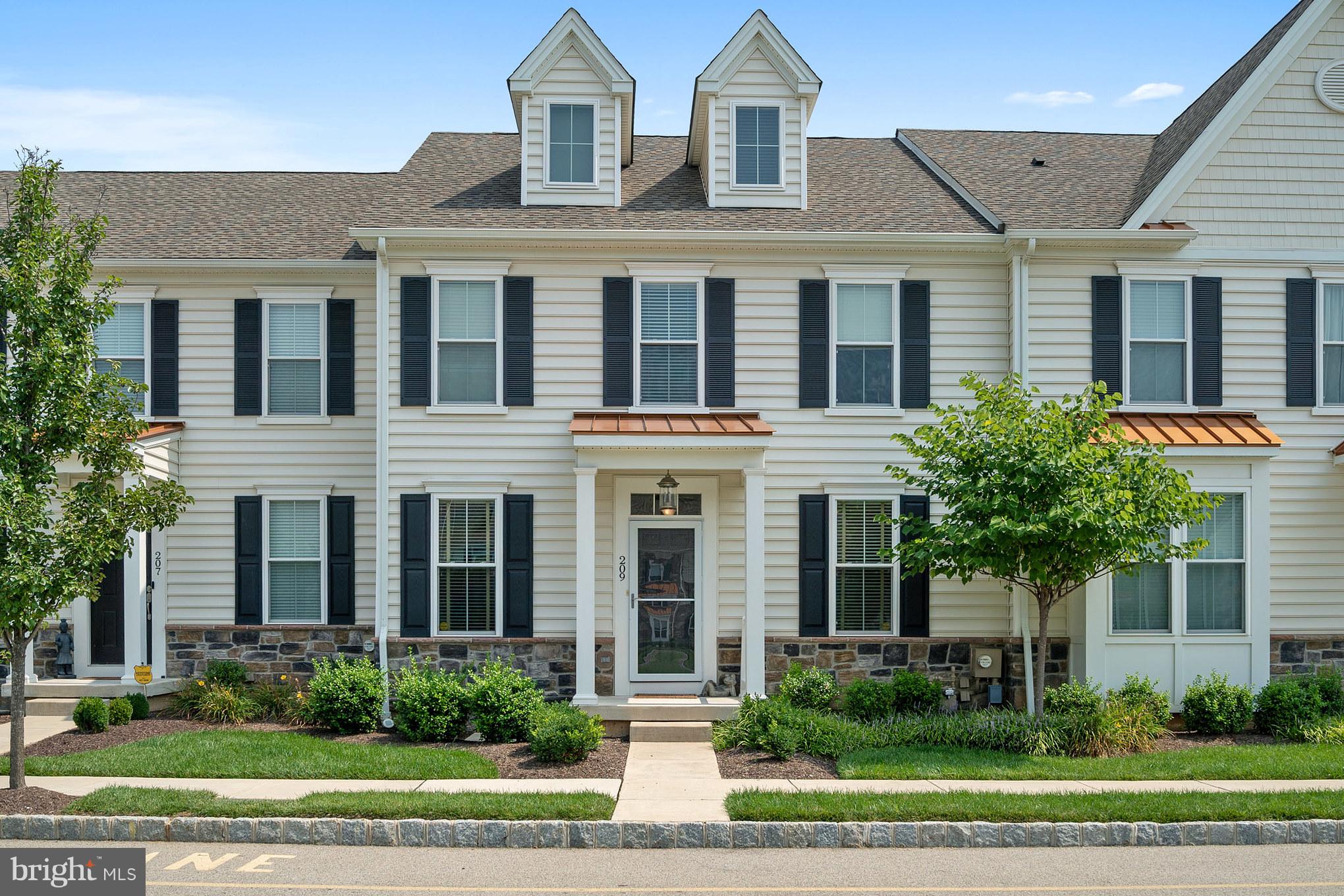 COLD POINT VILLAGE - Residential