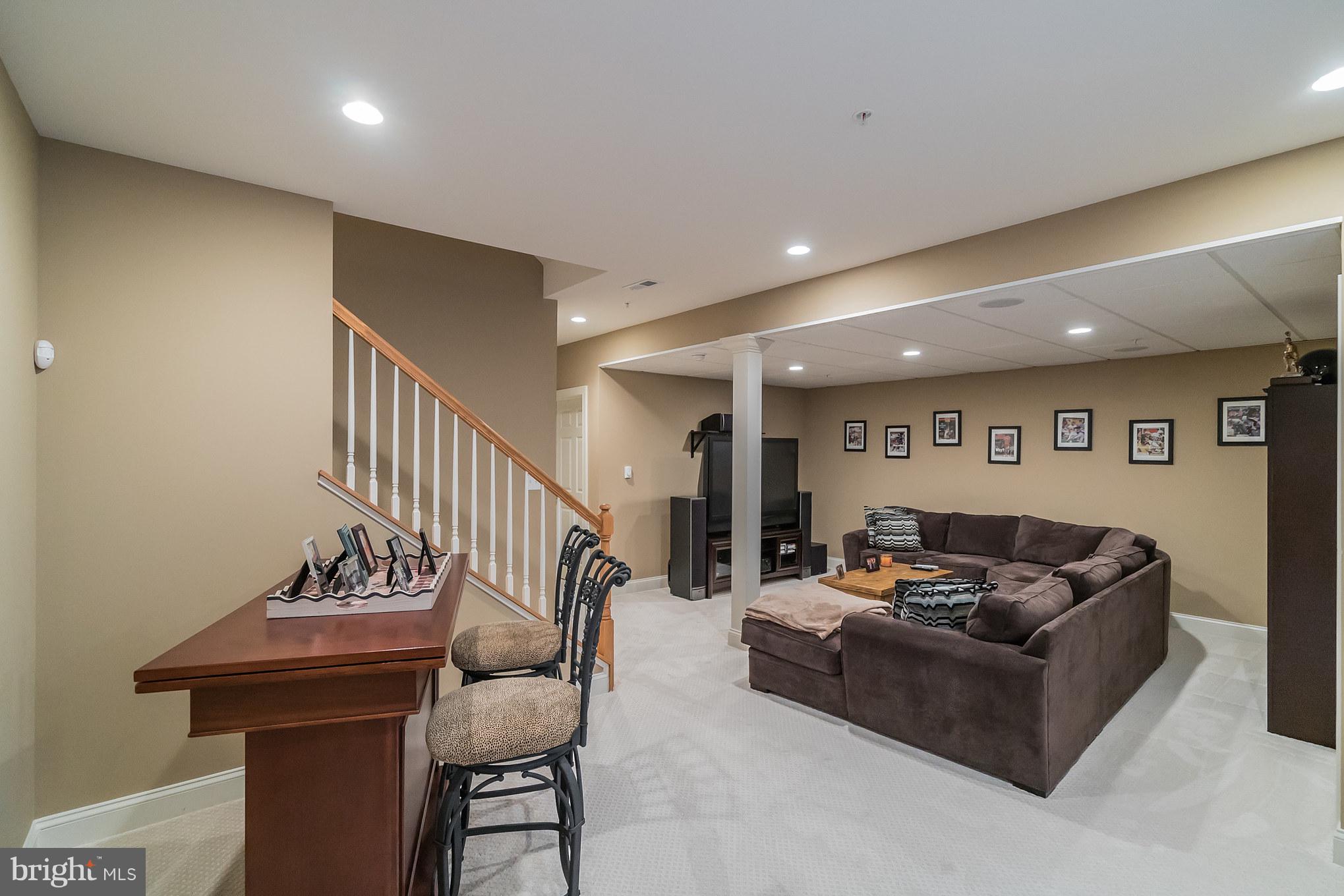 COLD POINT VILLAGE - Residential