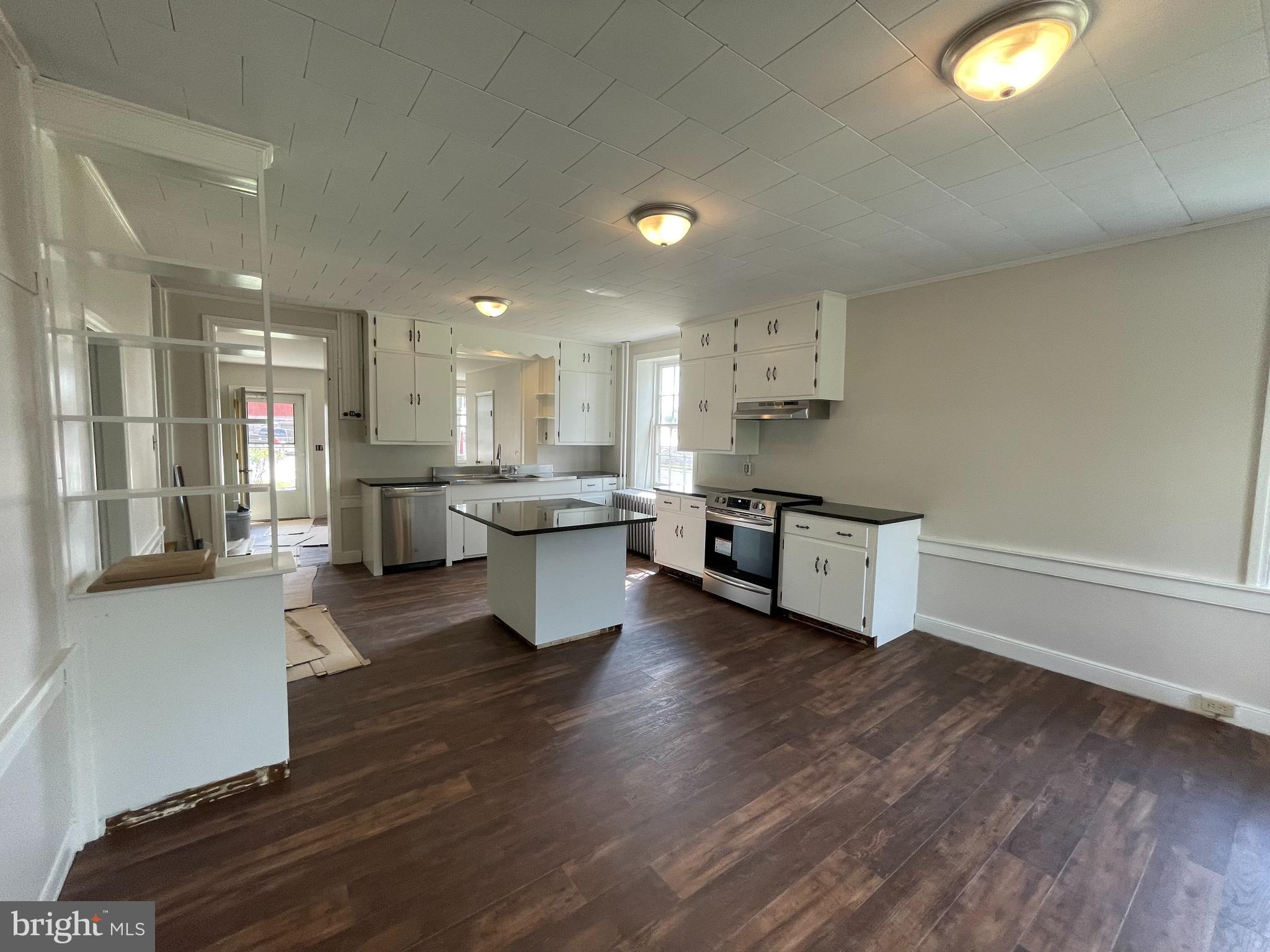 WEST MANCHESTER TWP - Residential Lease