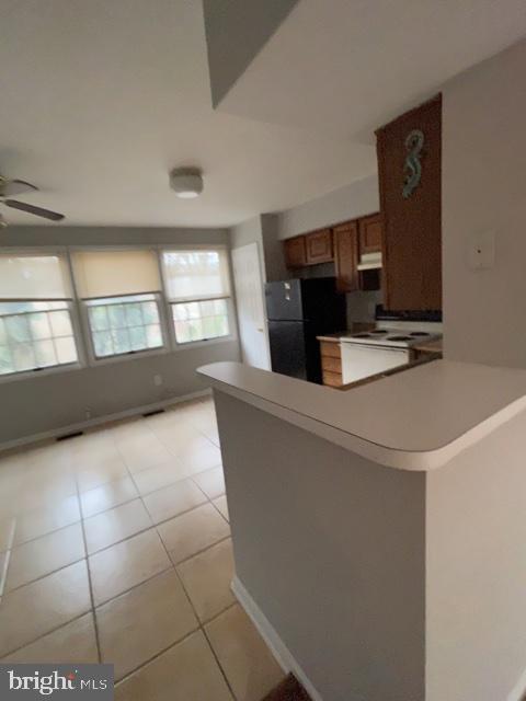 BARCROFT TOWNHOME - Residential Lease