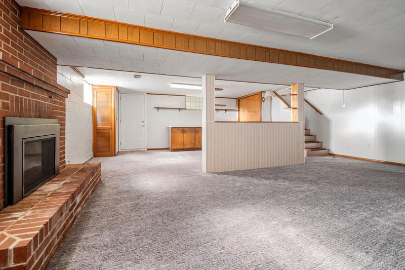 ARUNDEL HILLS - Residential