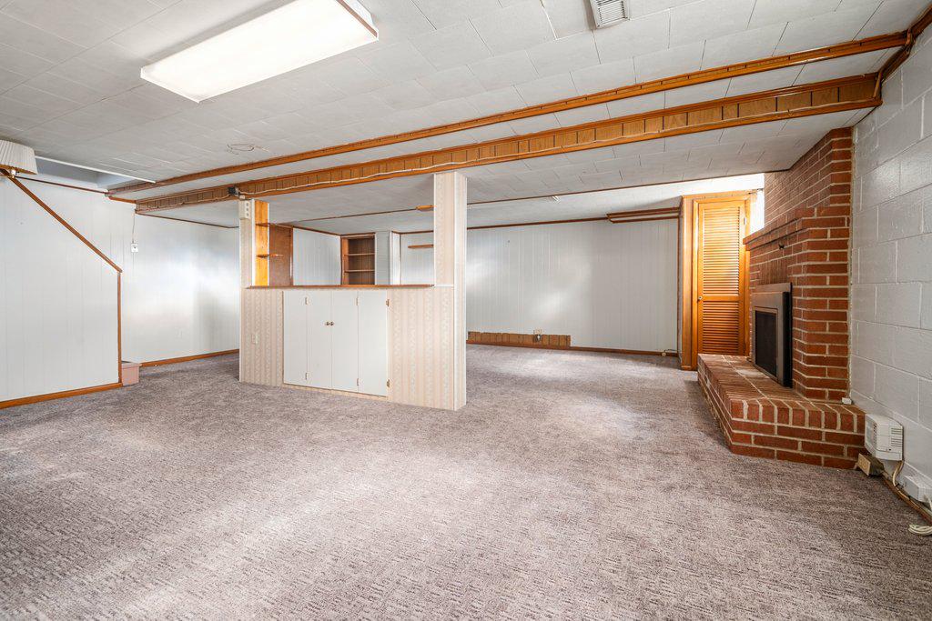 ARUNDEL HILLS - Residential